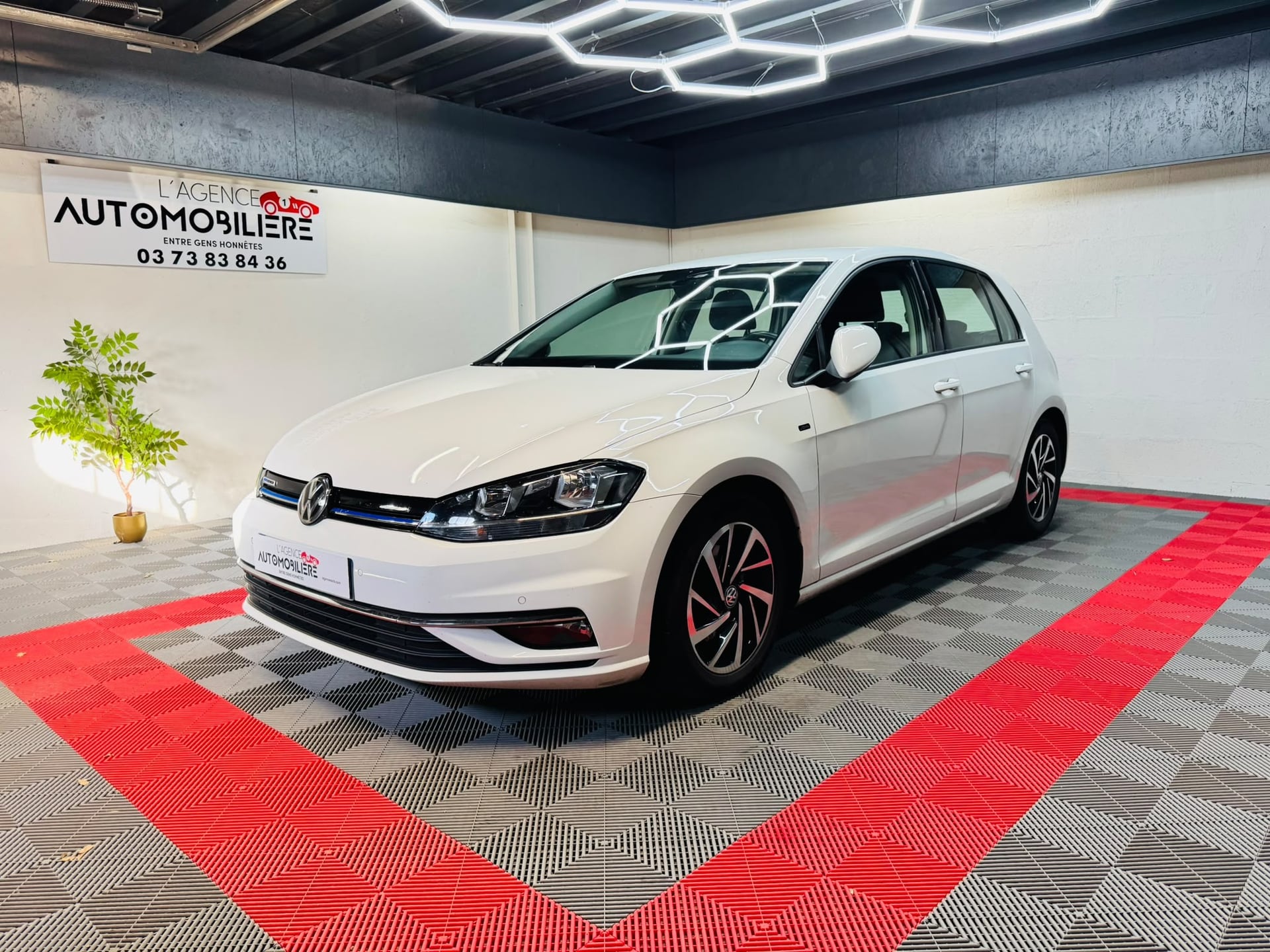 Volkswagen Golf VII 5 Portes Phase 2 1.5 TSI GPF 16V Blue Motion 131 cv