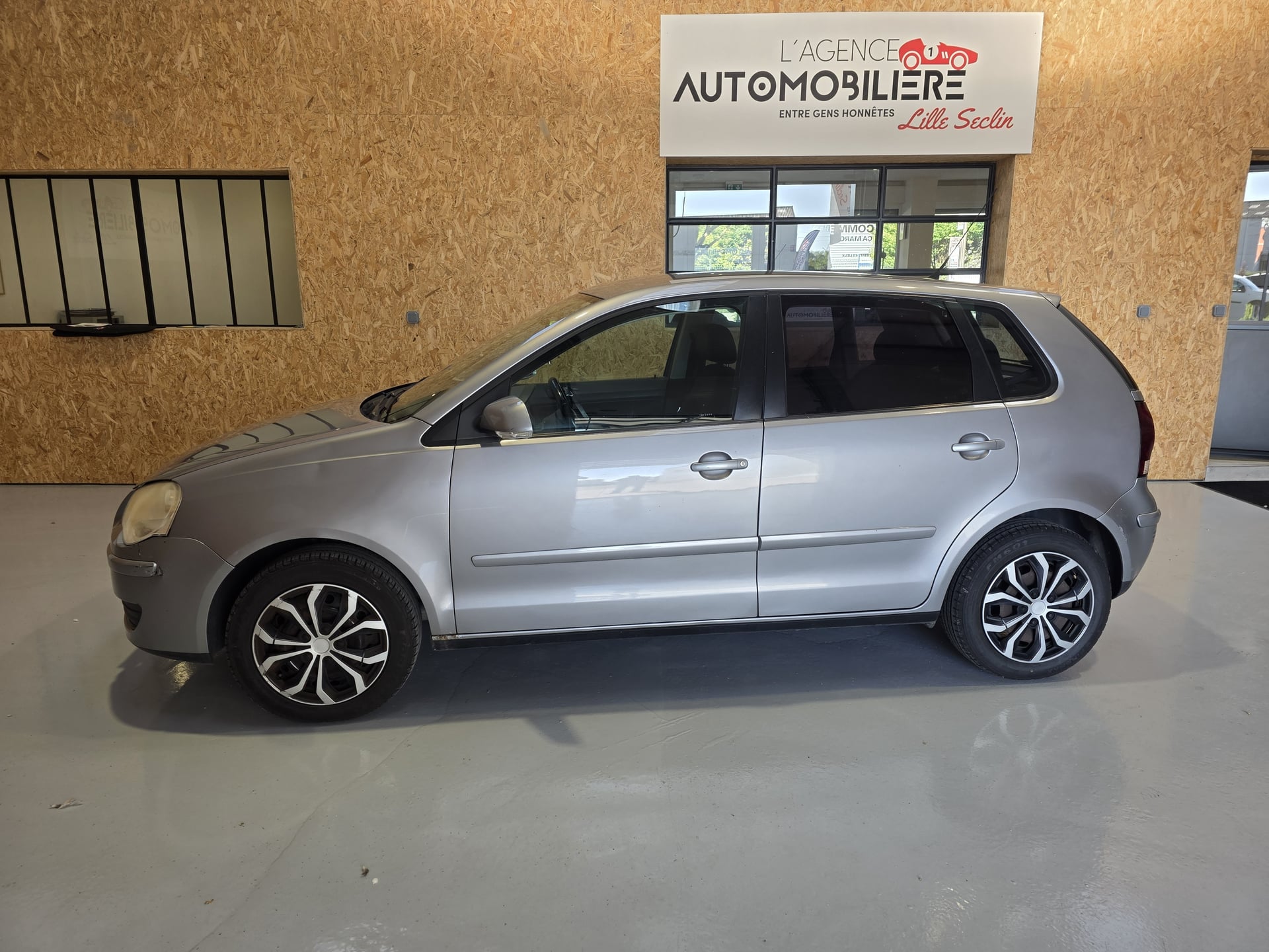 Volkswagen Polo 1.4 TDI 70 CH UNITED — 2