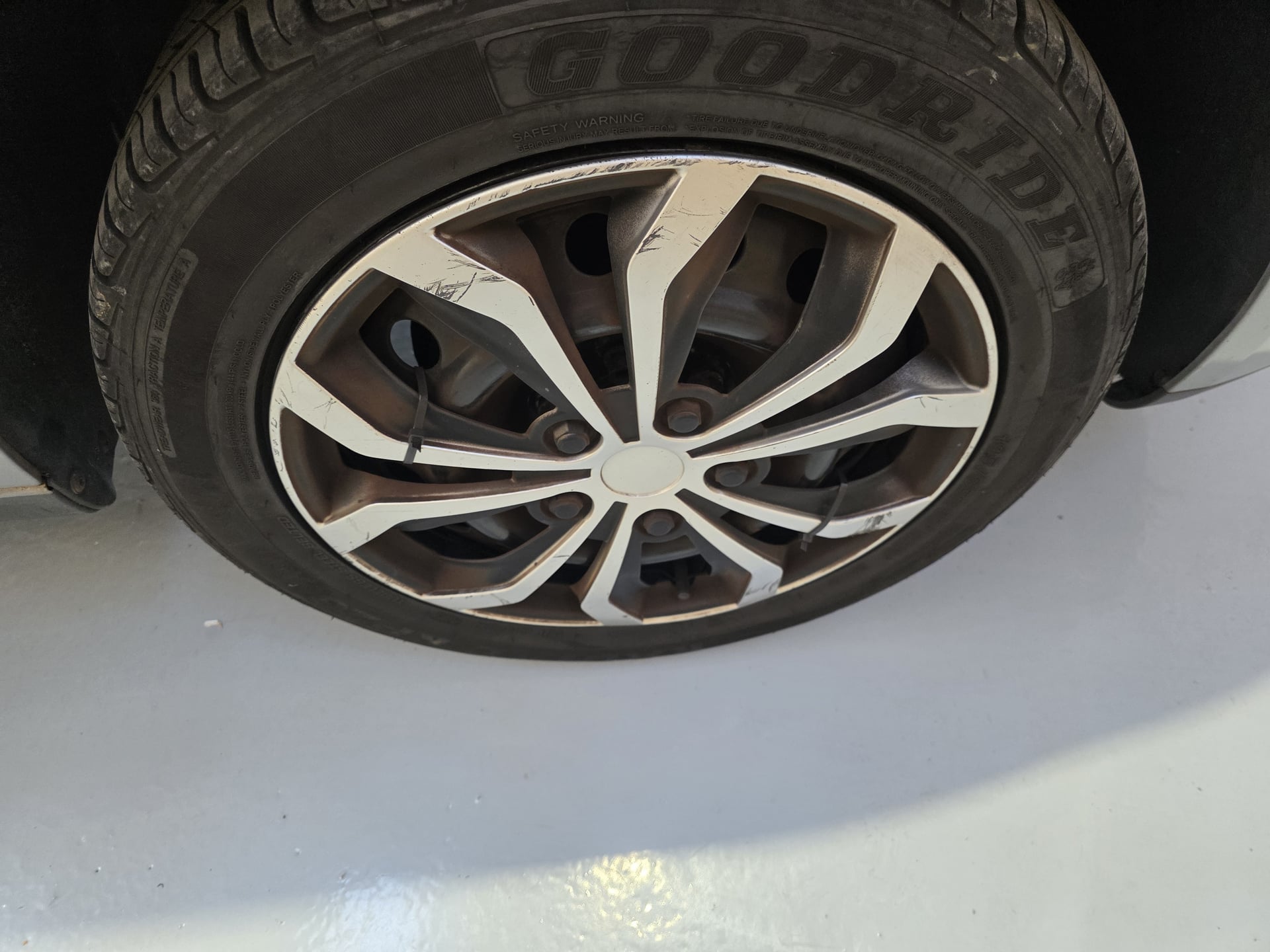 Volkswagen Polo 1.4 TDI 70 CH UNITED — 21