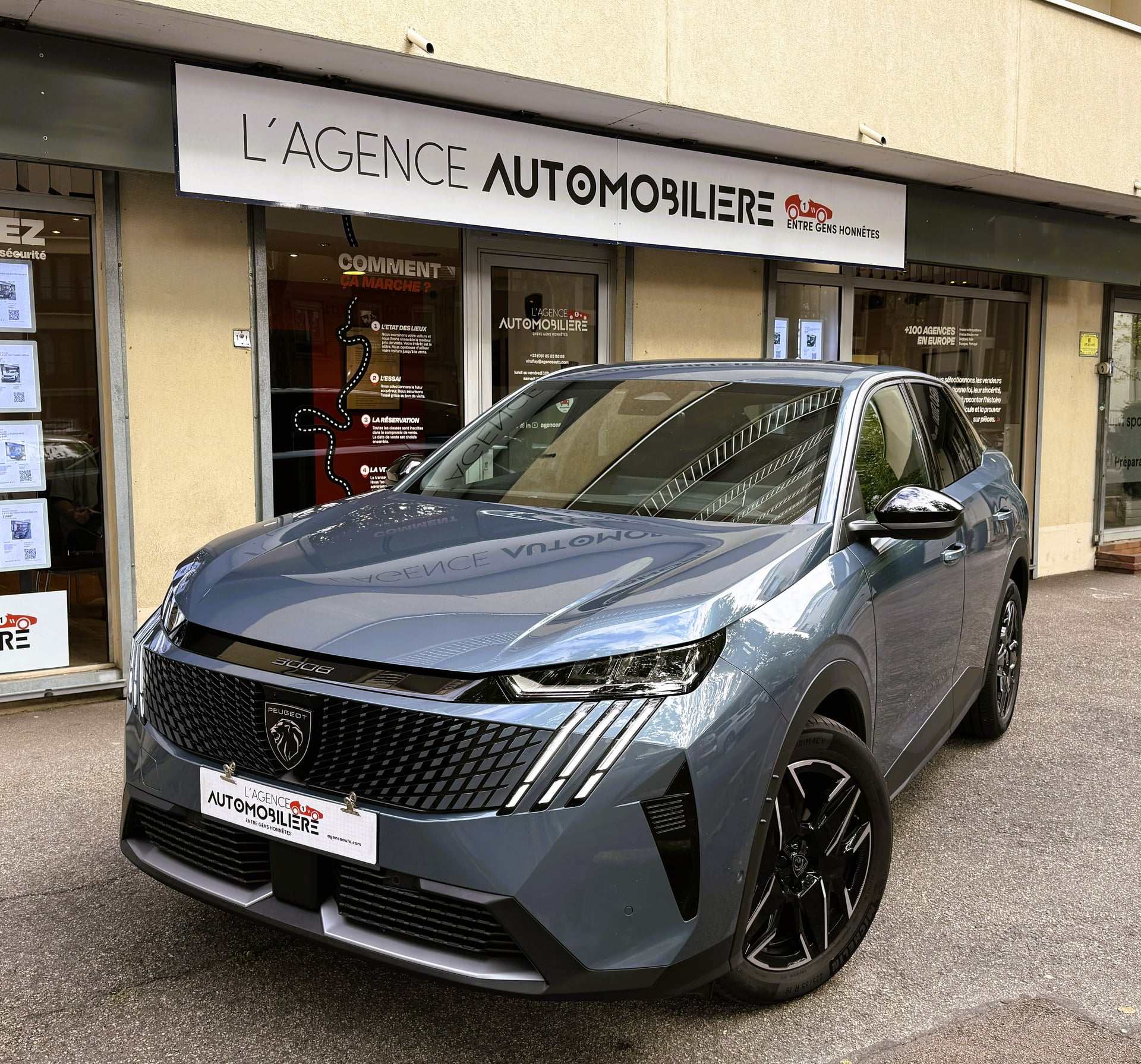 Peugeot 3008 1.2 HYBRID 136 ALLURE E-DCS6 * ENTRETIENS COMPLET PEUGEOT*