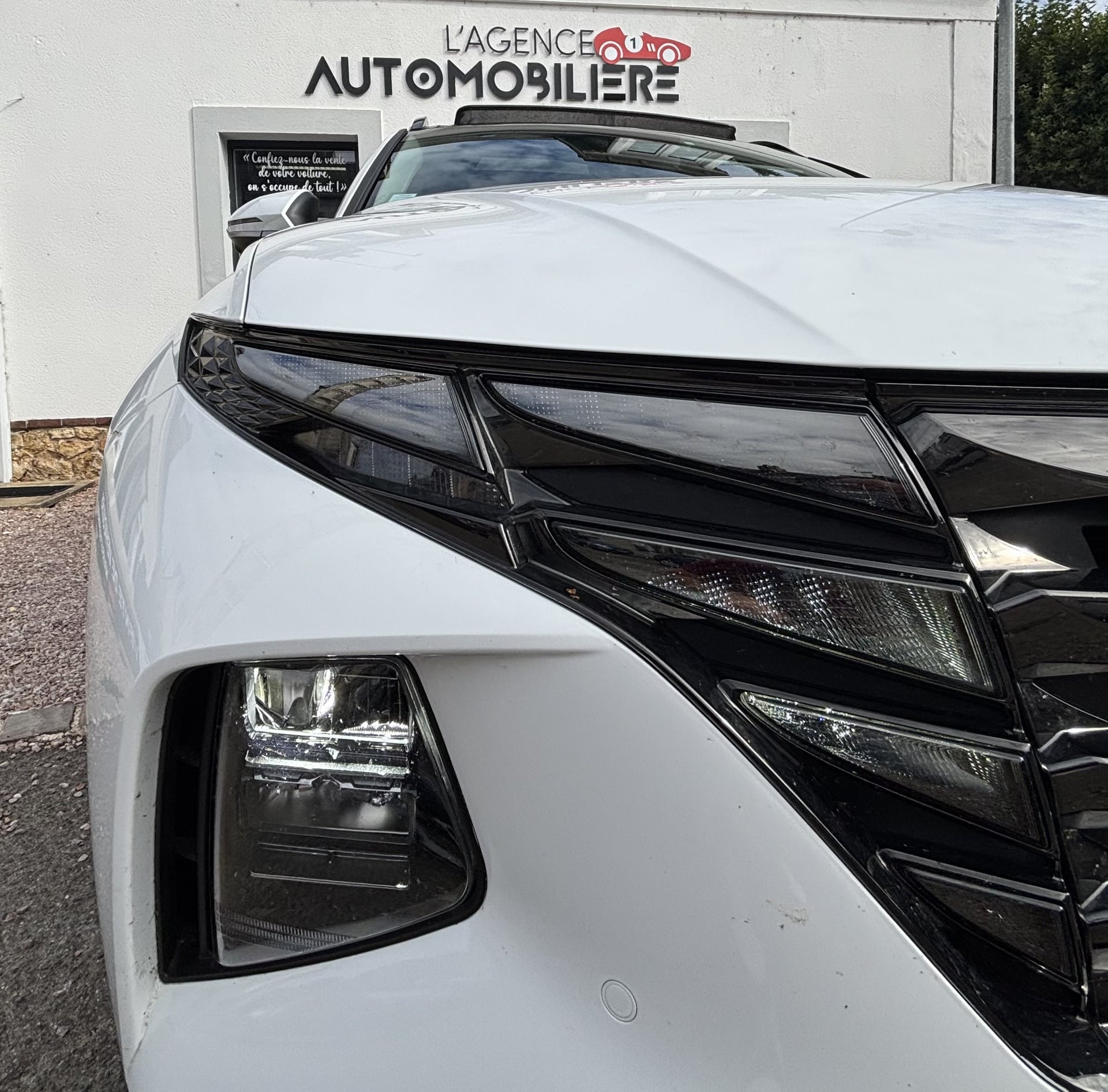 Hyundai Tucson 1.6 CrdI 136ch Hybrid MHEV 48V Executive 2WD — 23