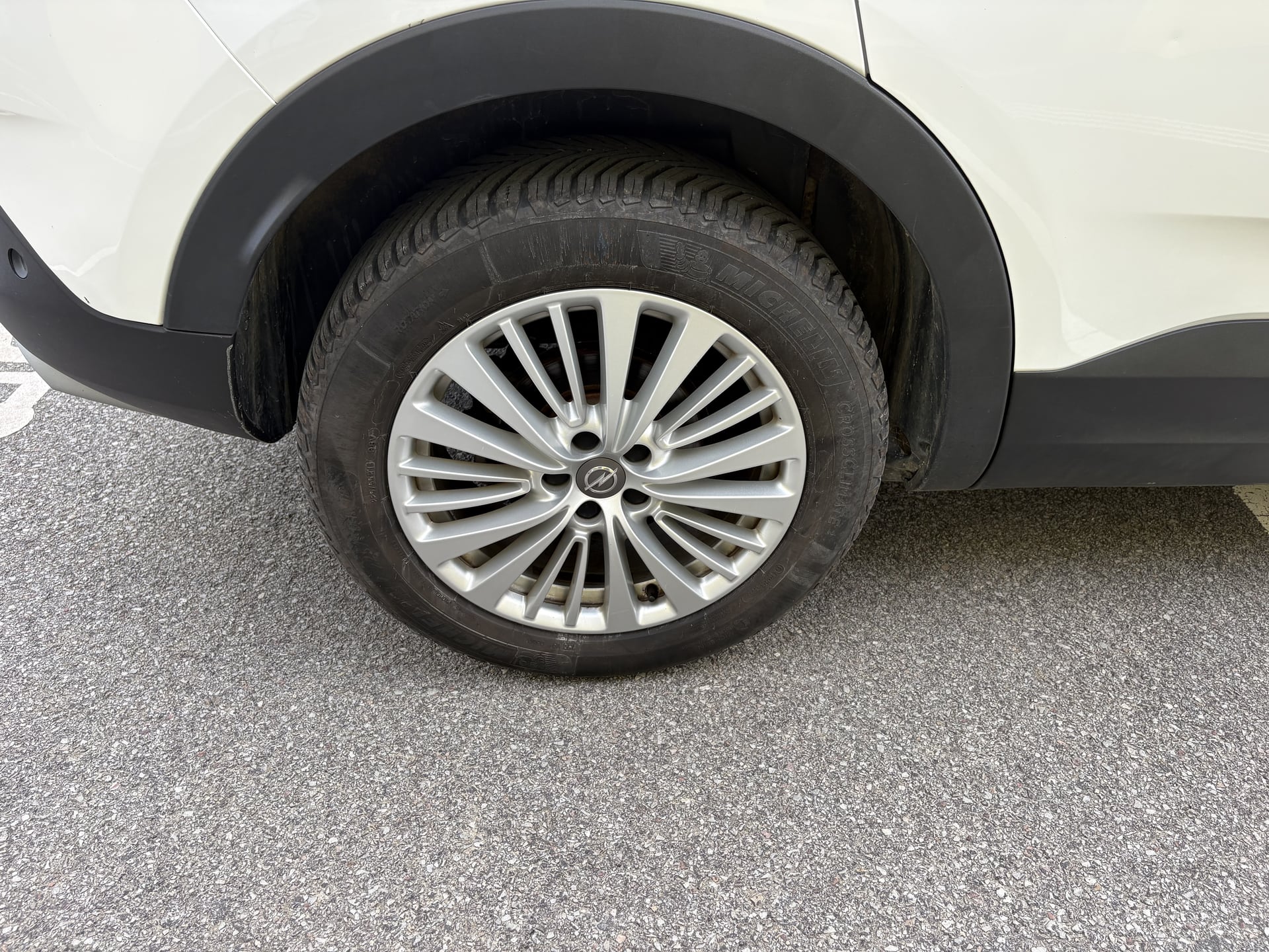 Opel Grandland X 1.6D 120ch Elite — 24
