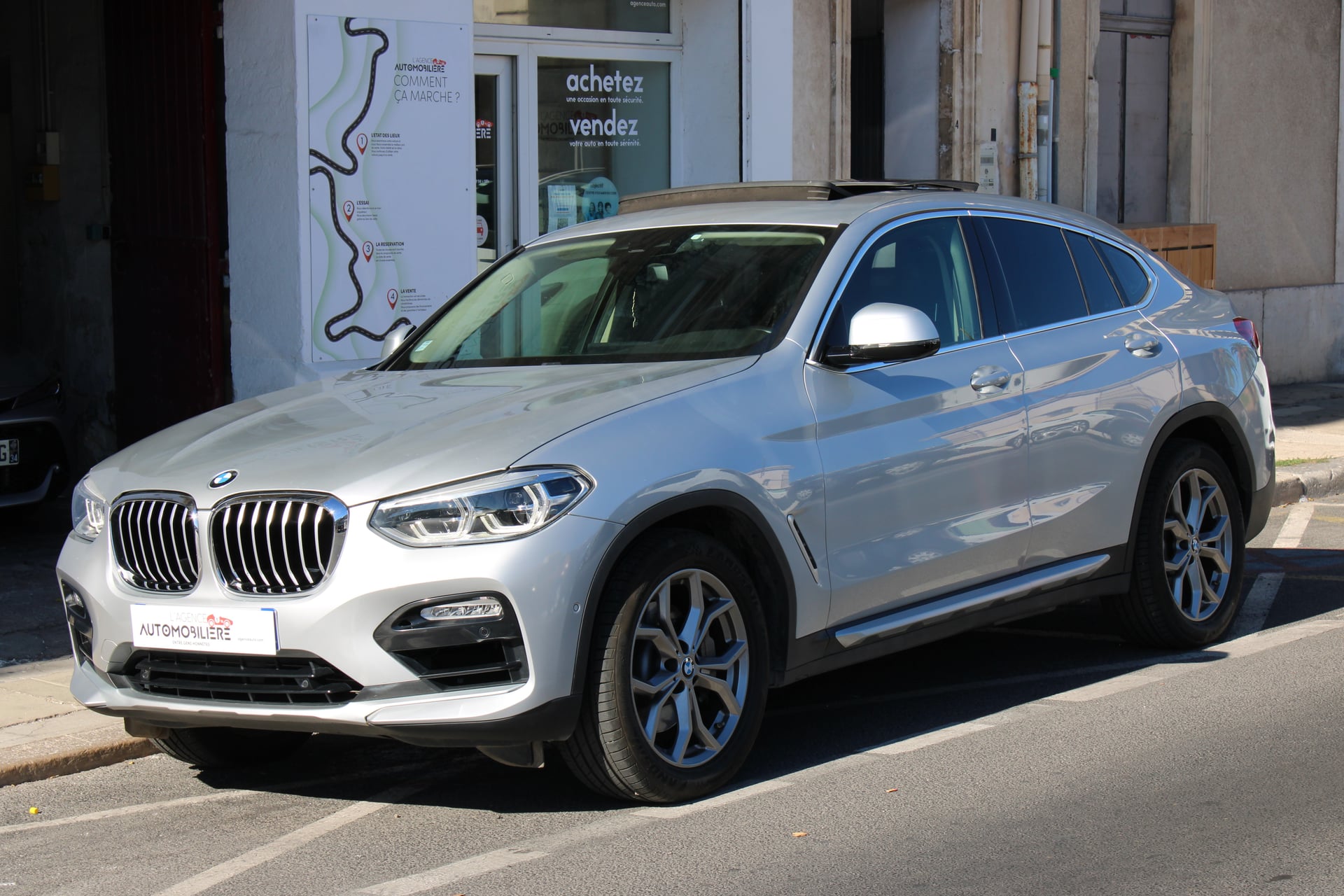 BMW X4 2.5 D 230 X-LINE XDRIVE BVA ( Toit ouvrant, Caméra de recul, Atellage.. )