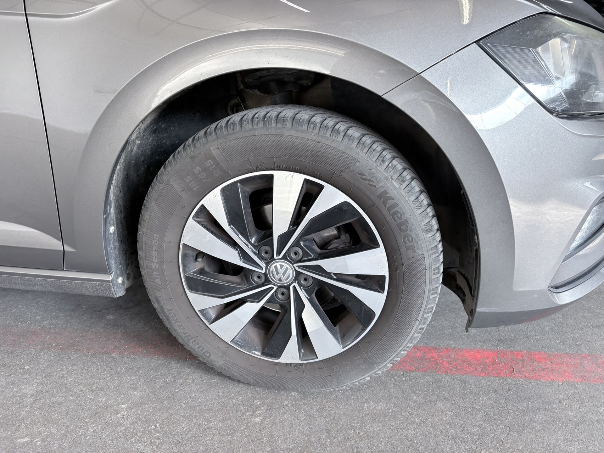 Volkswagen Polo 1.0 TSI 95cv Confortline — 21