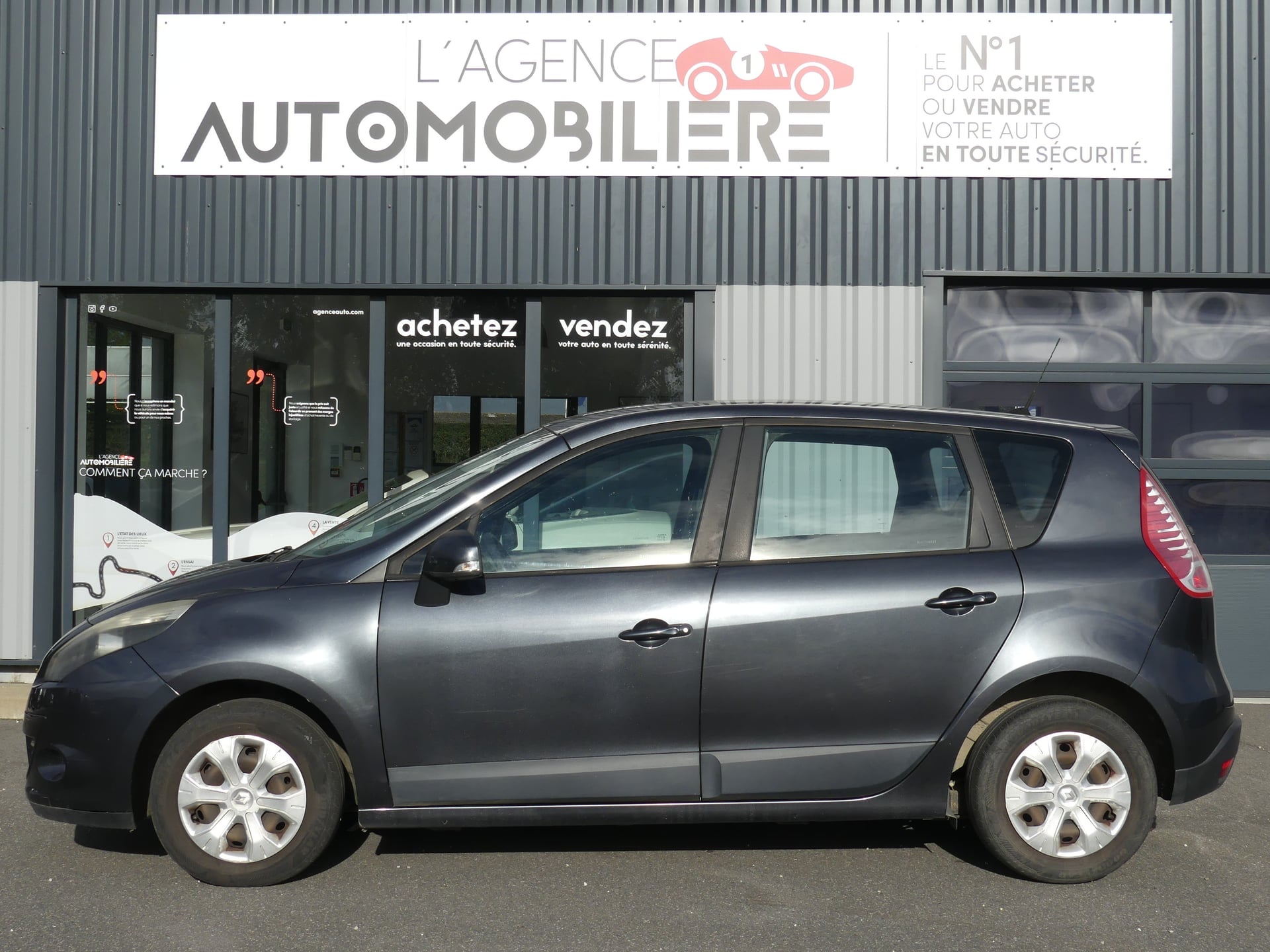 Renault Scenic 1.5 dci 110 CV BUSINESS — 2