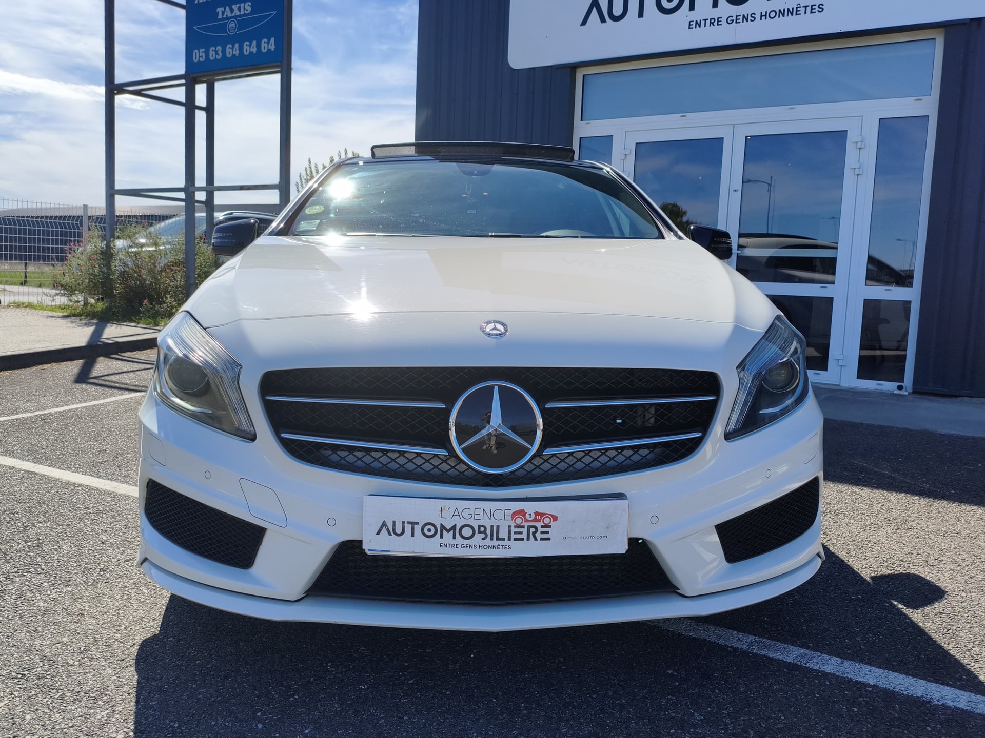 Mercedes-Benz Classe A 1.8L 200 CDI 135ch / PACK AMG / 7G-DCT BVA - Toit Ouvrant — 2