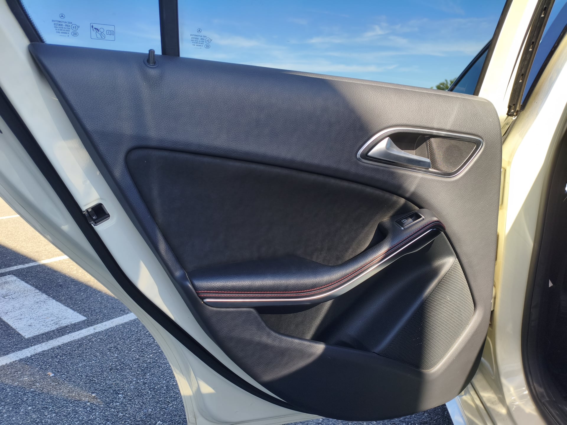 Mercedes-Benz Classe A 1.8L 200 CDI 135ch / PACK AMG / 7G-DCT BVA - Toit Ouvrant — 25