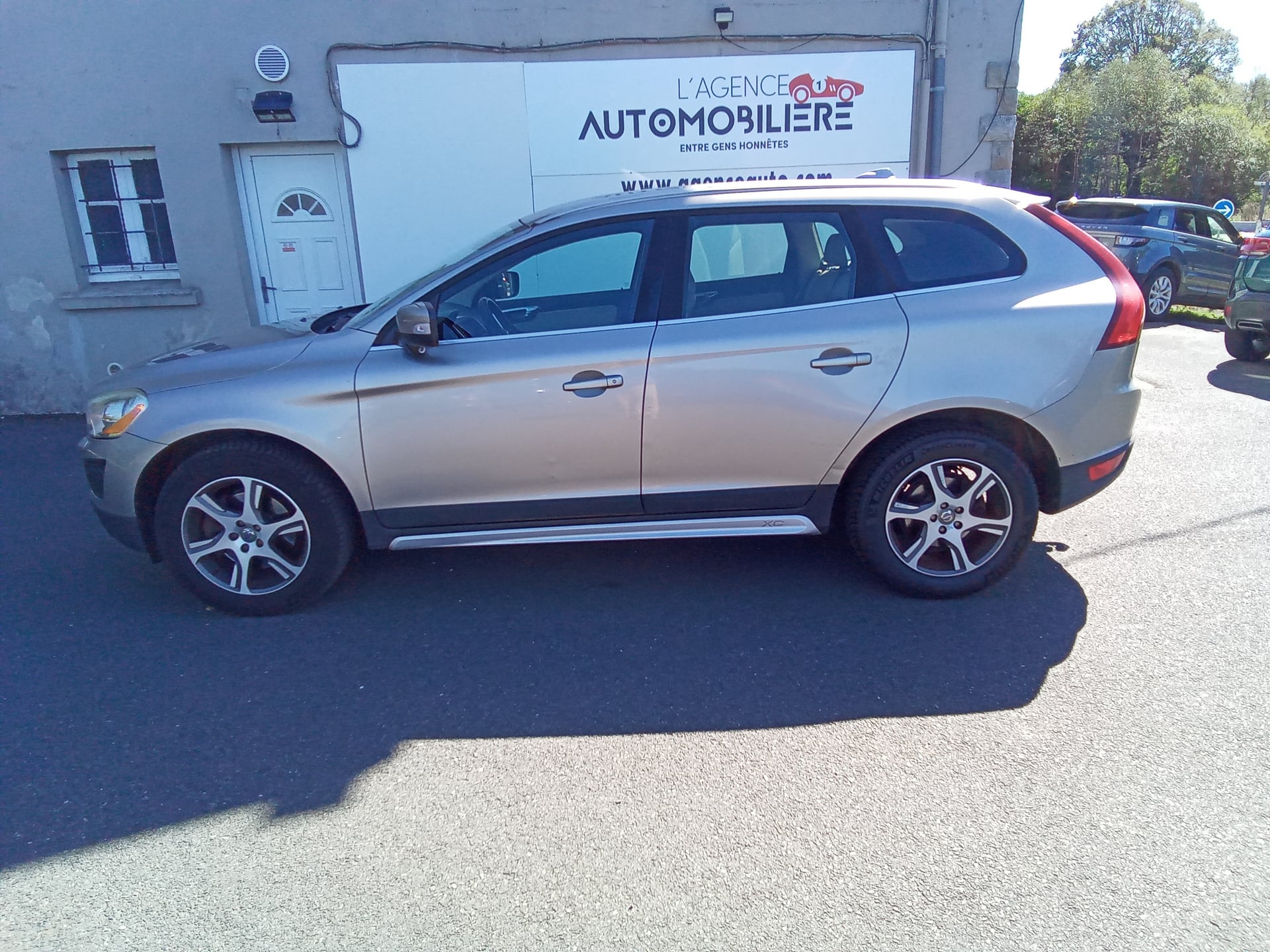 Volvo XC60 D3 163ch DRIVe Summum — 2
