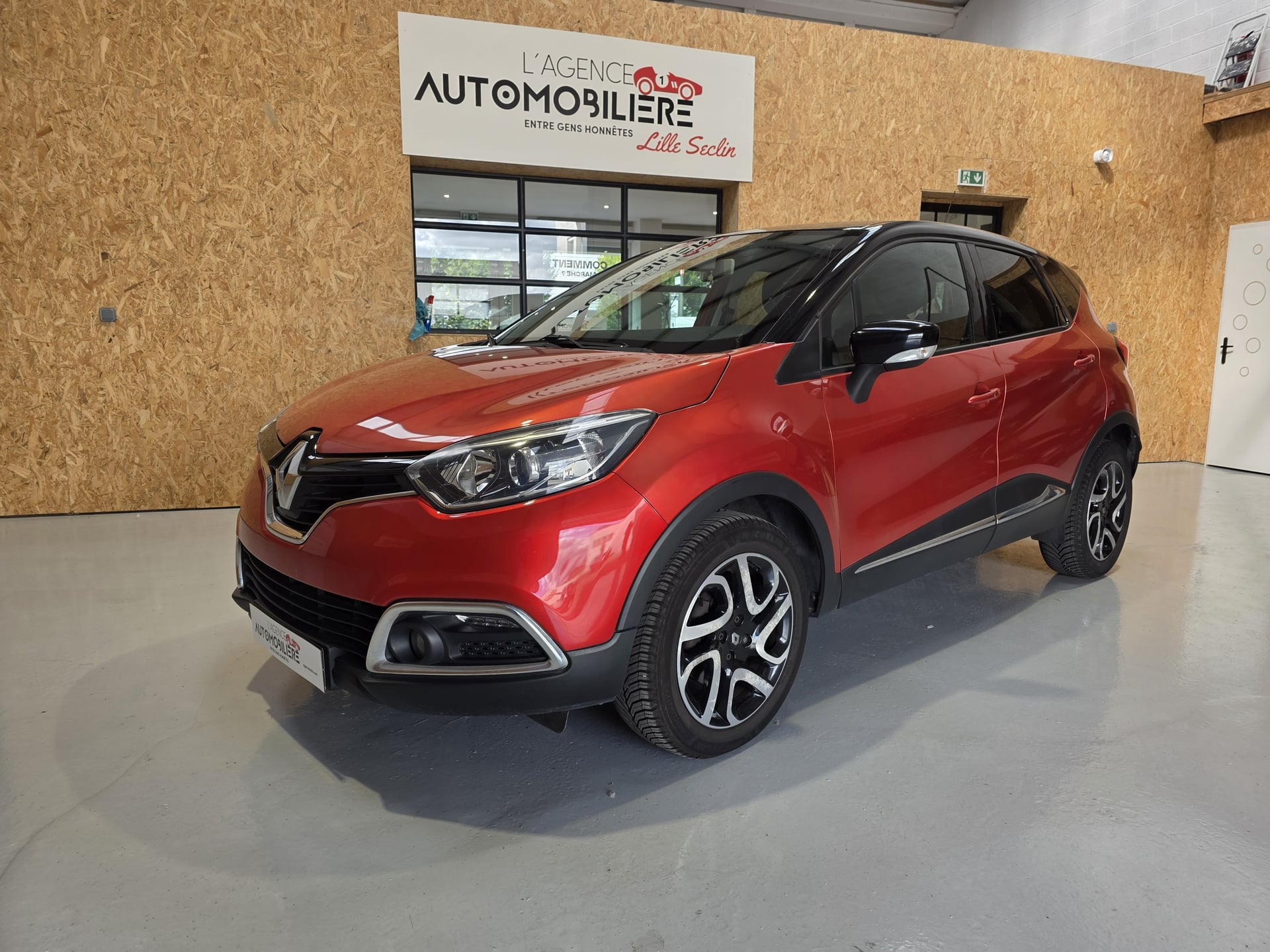 Renault Captur 1.2 TCE 120CH INTENS EDC