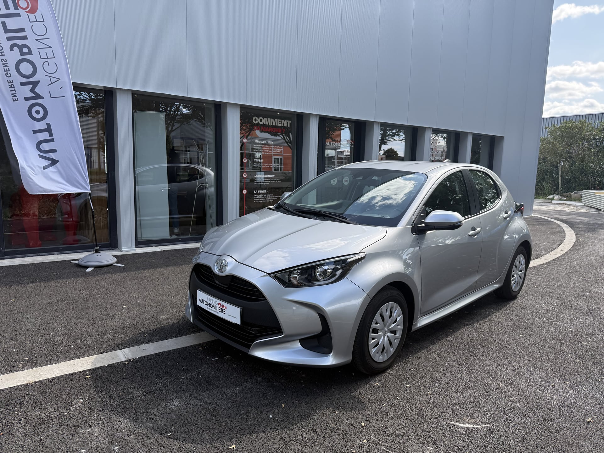 Toyota Yaris 1.0 VVT-i 70 ch Dynamic 5p — 2