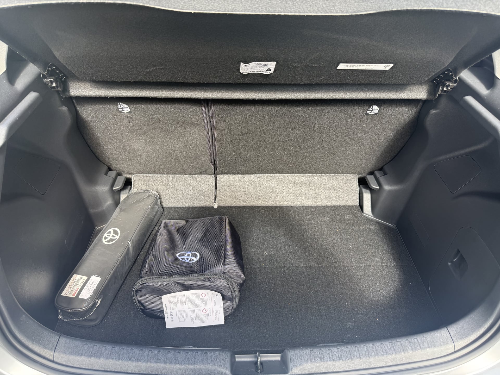 Toyota Yaris 1.0 VVT-i 70 ch Dynamic 5p — 24