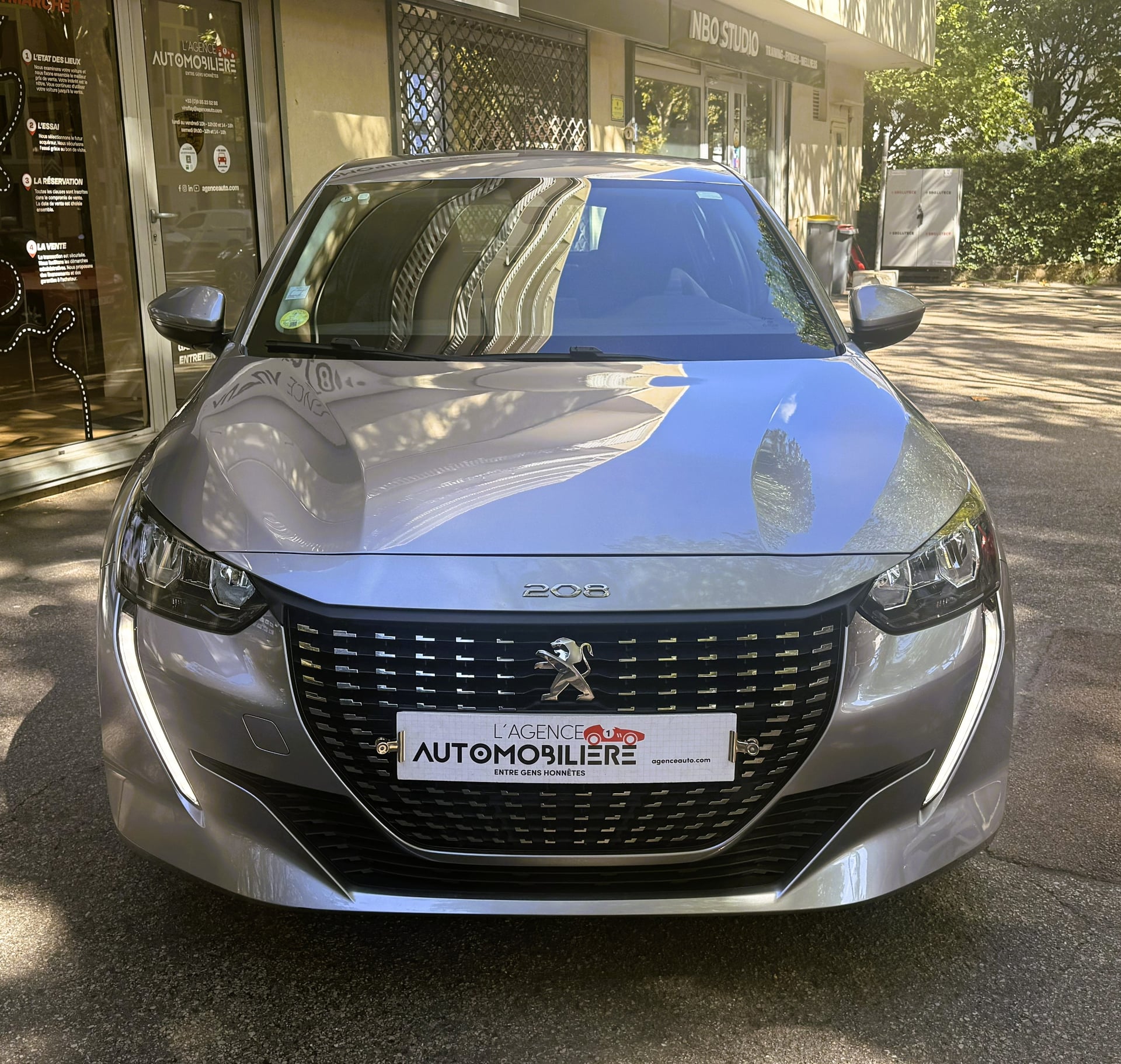 Peugeot 208 1.5 BLUEHDI 100 S&S ACTIVE BUSINESS — 2