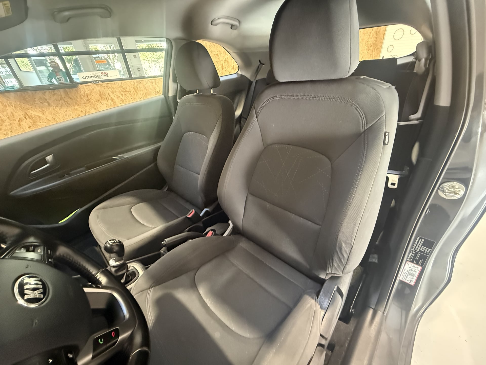 Kia Rio 1.1 CRDI 75 ISG Style — 25