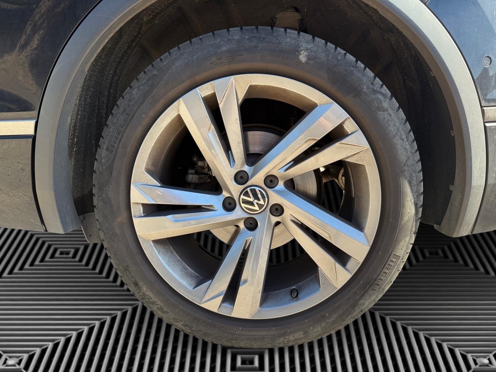 Volkswagen Tiguan 1.5 TSI 150 EVO BLACK R-LINE DSG BVA — 18