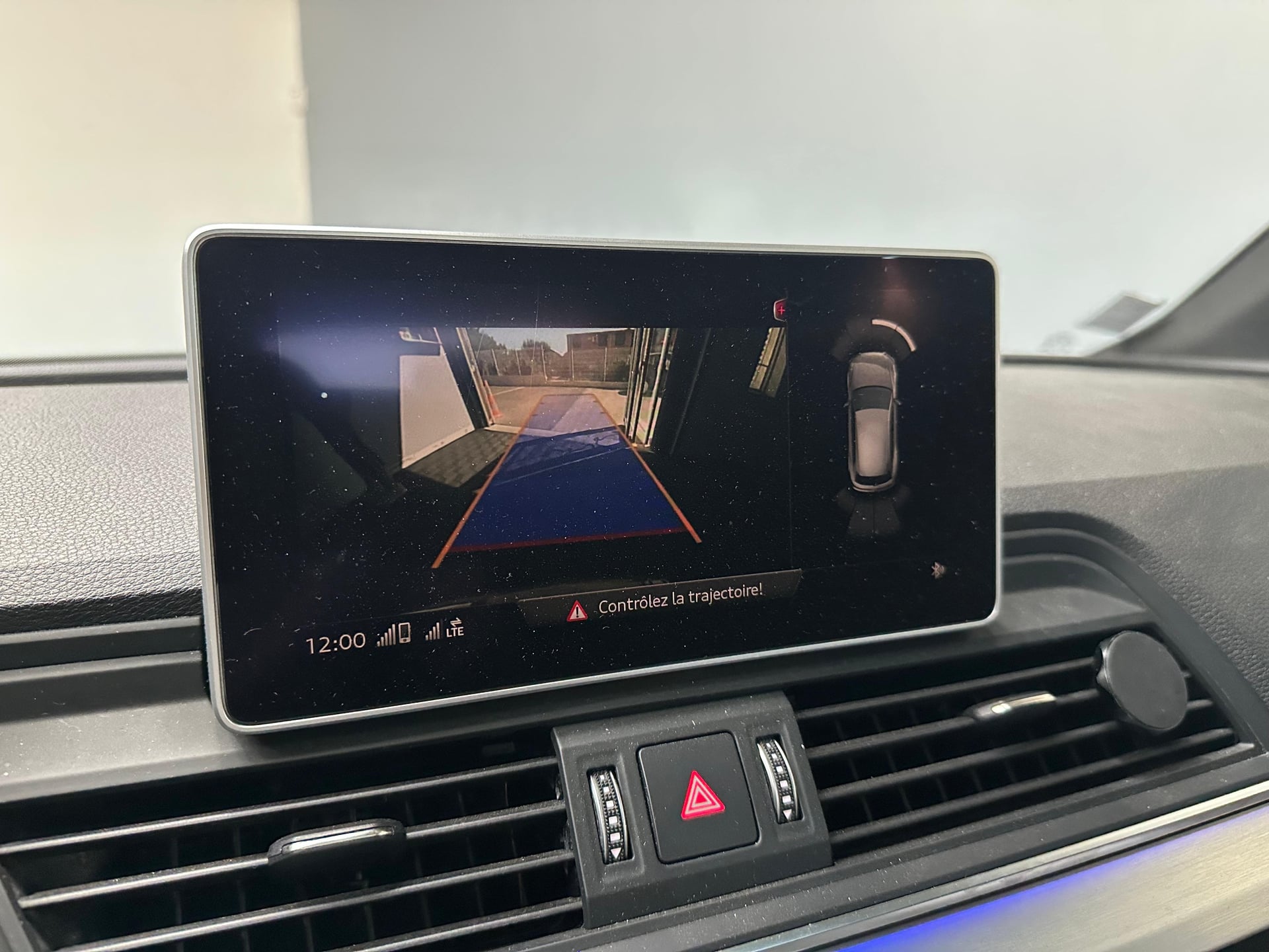 agence-automobiliere-distributeur-ipop-automobiles