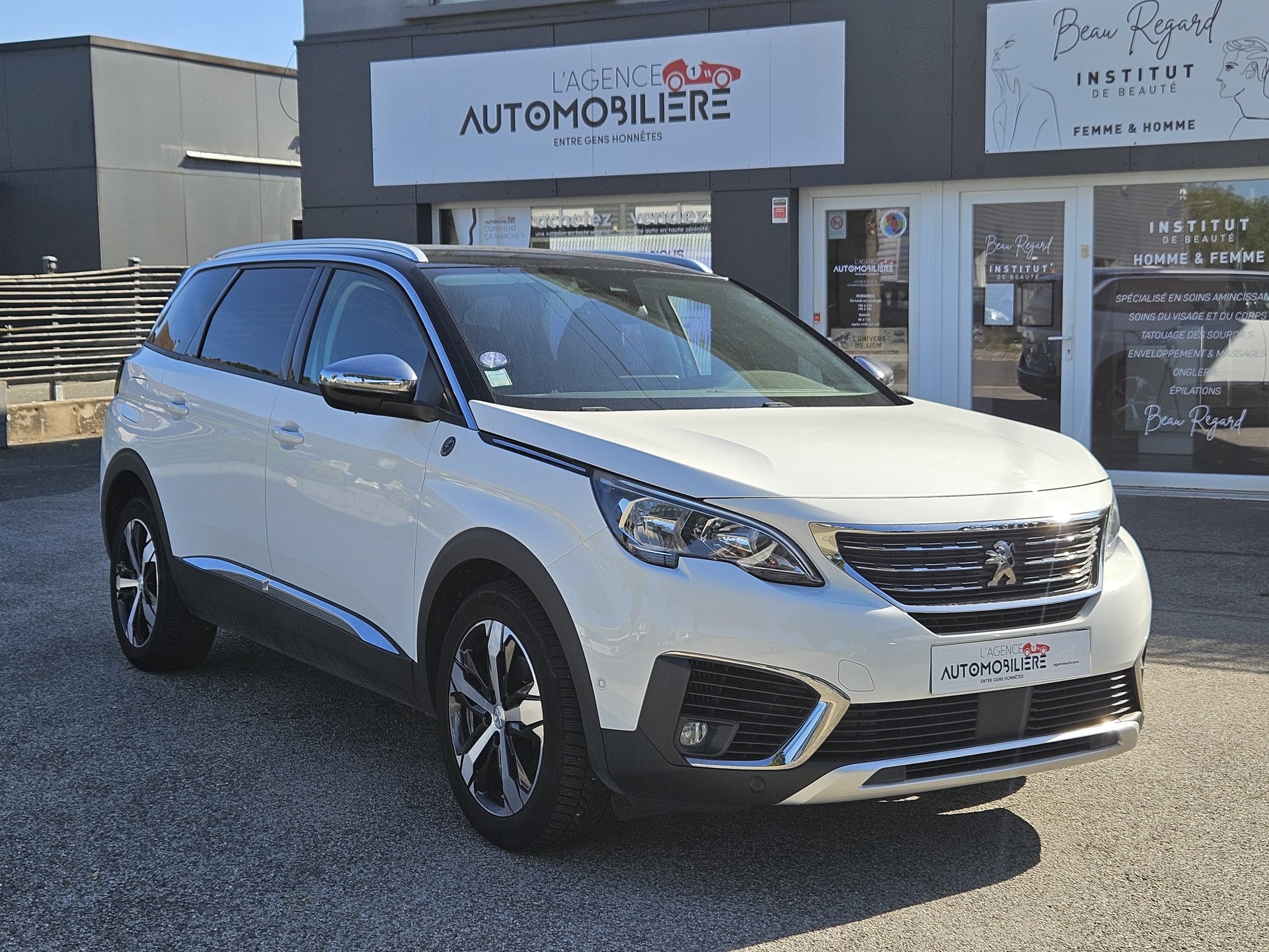 Peugeot 5008 1.2 PURETECH 130 CROSSWAY  ( 7 Places - Entretien Peugeot 100%)