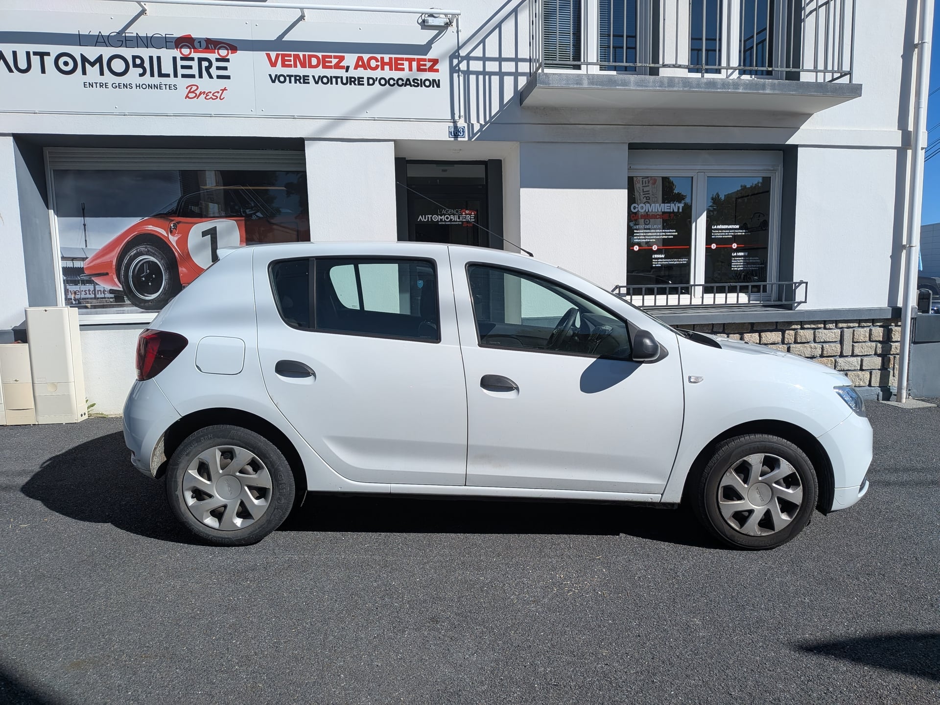 Dacia Sandero 1.0 SCE 75 CH AMBIANCE — 2
