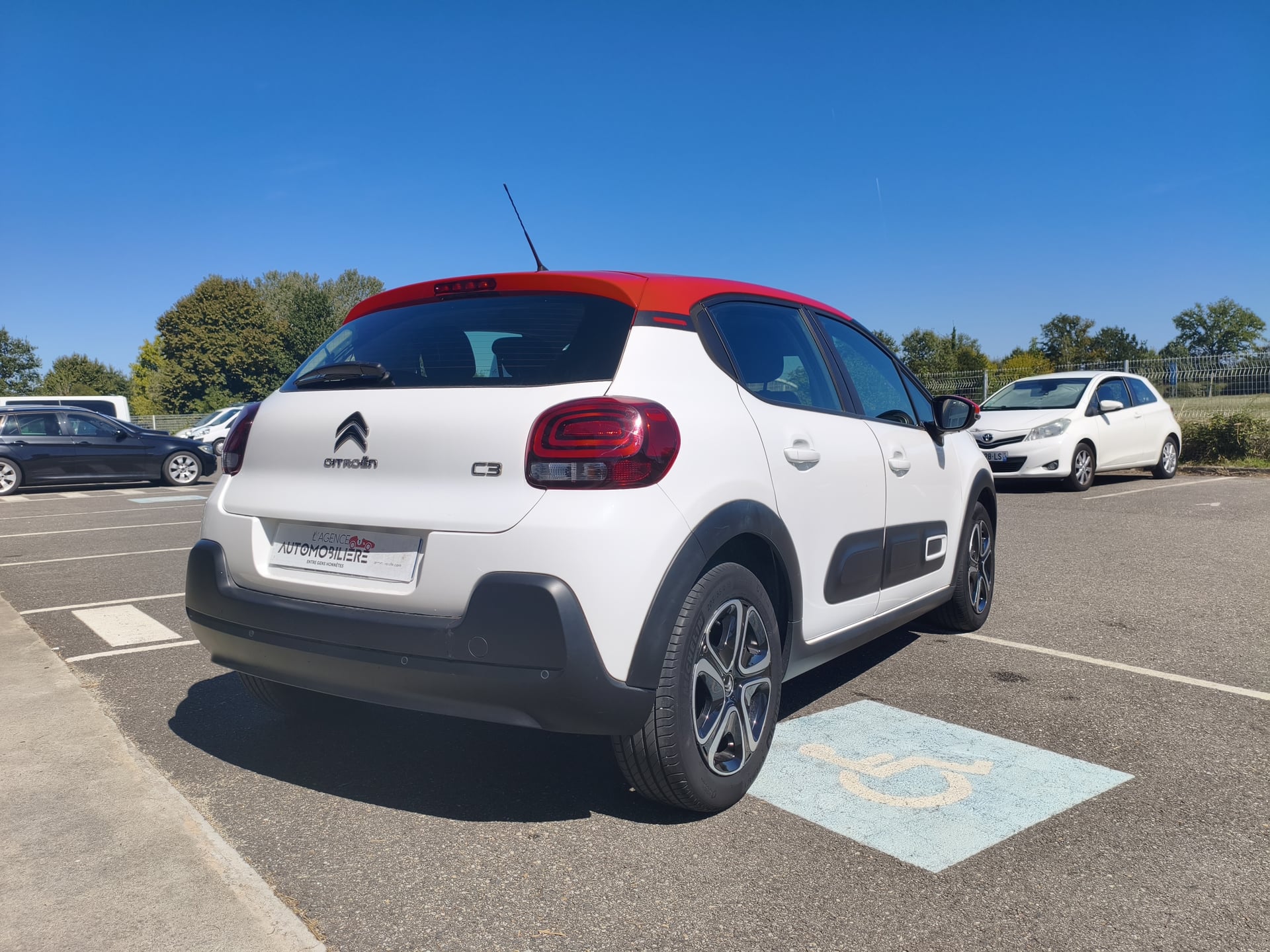 Citroen C3 GENERATION-III 1.2 PURETECH 80 SHINE — 26