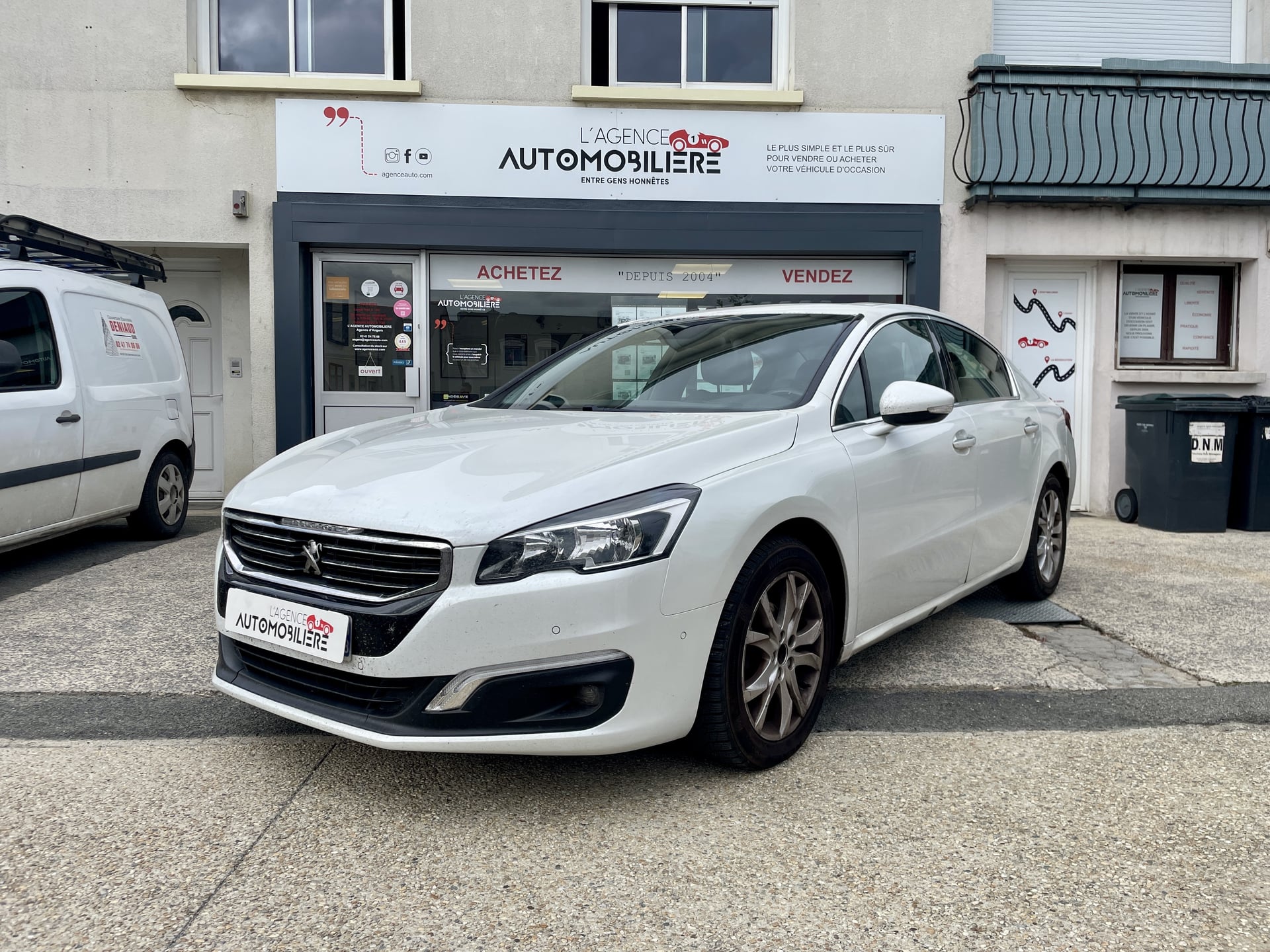 Peugeot 508 I Phase 2 1.6 e-HDI ETG6 115cv Feline