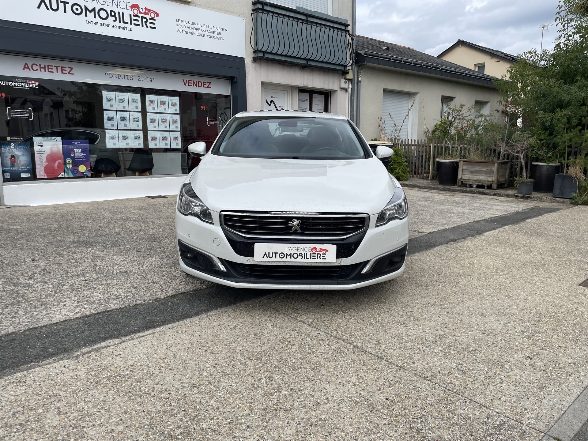Peugeot 508 I Phase 2 1.6 e-HDI ETG6 115cv Feline — 2