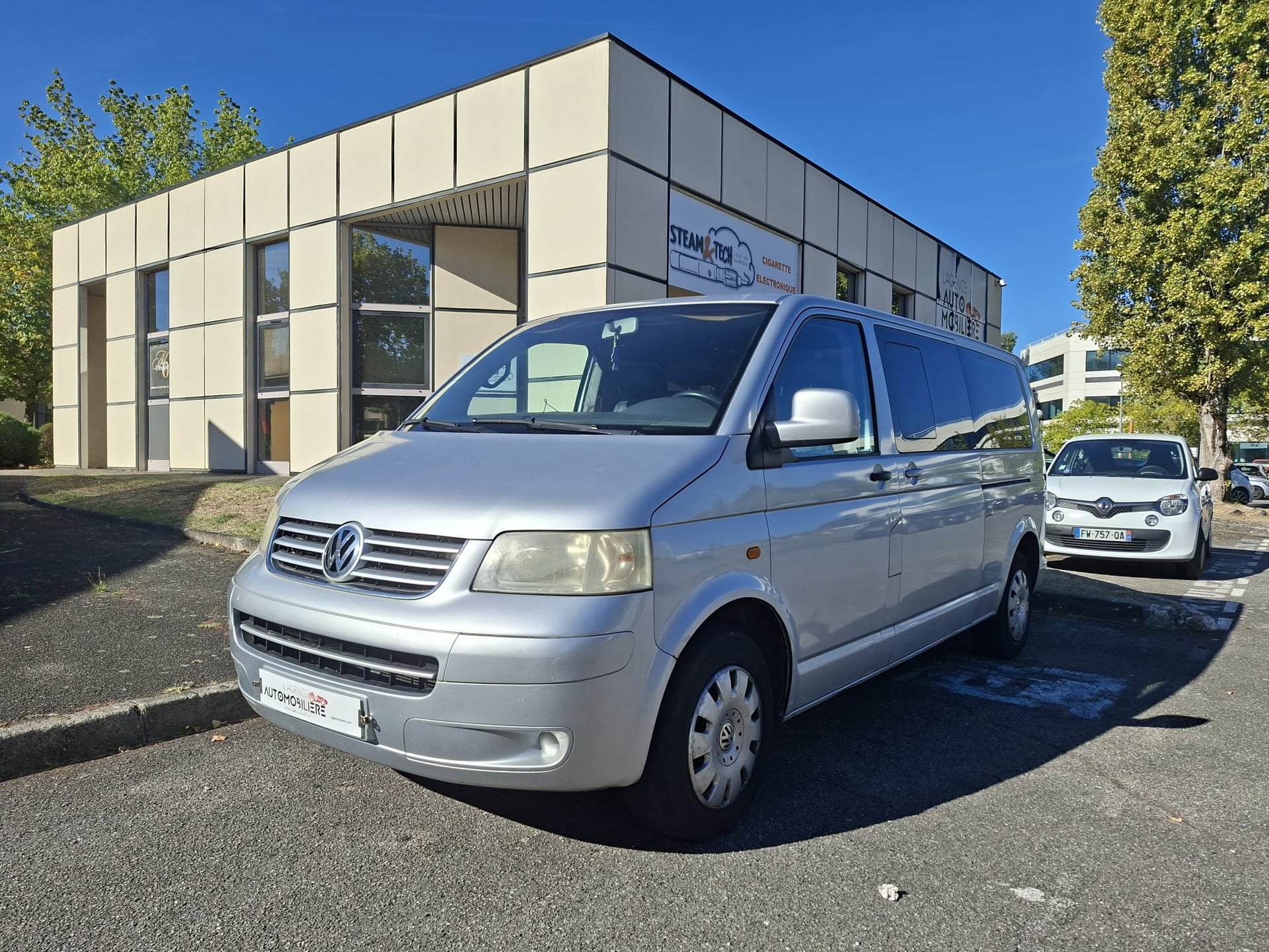 Volkswagen Transporter T5 2.5 TDI Combi 131cv - 9 places