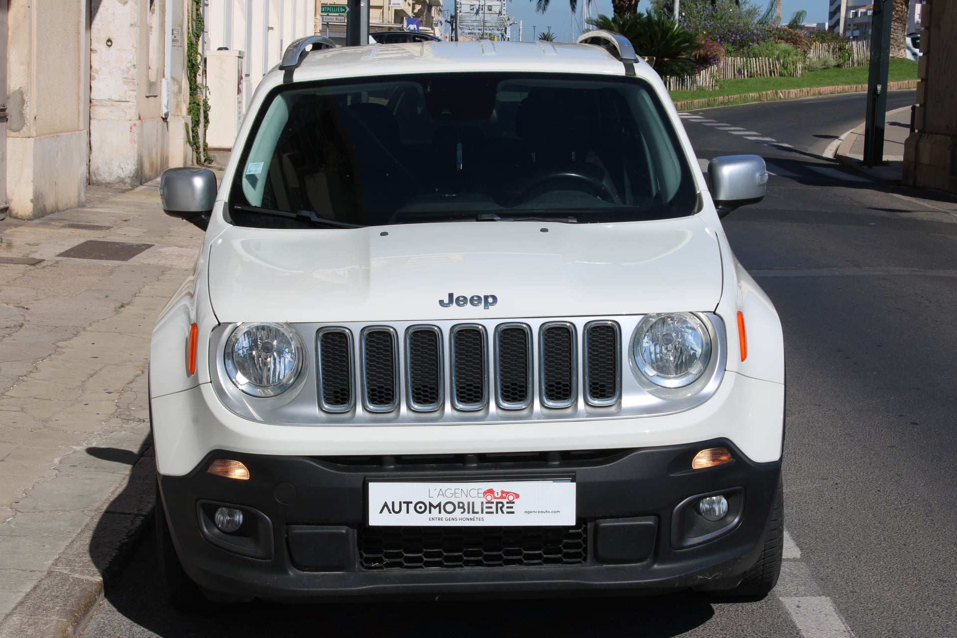 Jeep Renegade 1.6 JTD 120 ch LIMITED ( Sièges chauffants, GPS, Radar Arr ... ) — 2
