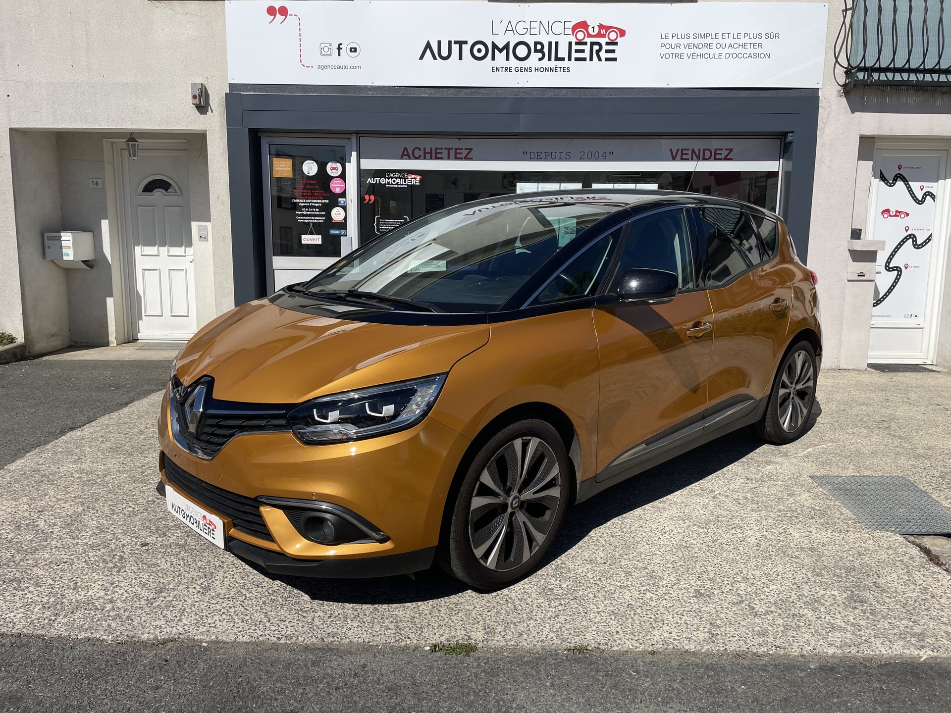 Renault Scenic IV 1.6 dCi 130 cv Intens - Distribution à chaine Suivi RENAULT