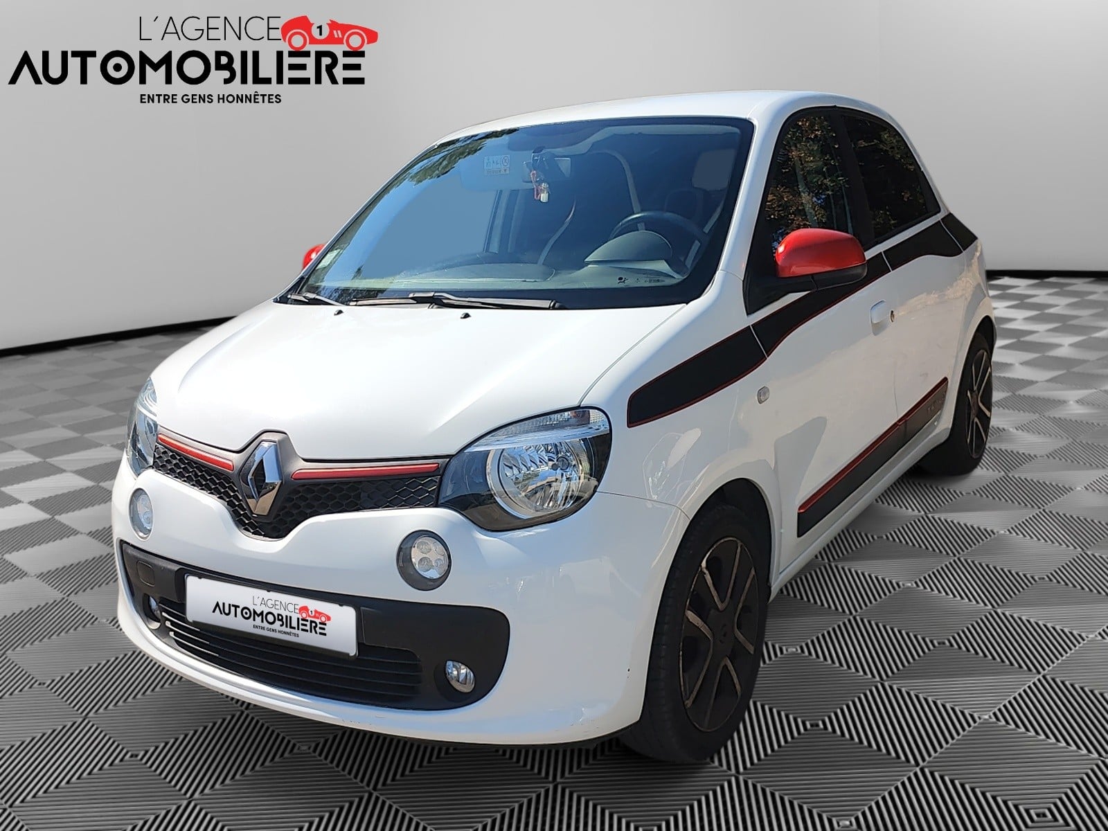 Renault Twingo 0.9 TCE 90 INTENS EDC BVA
