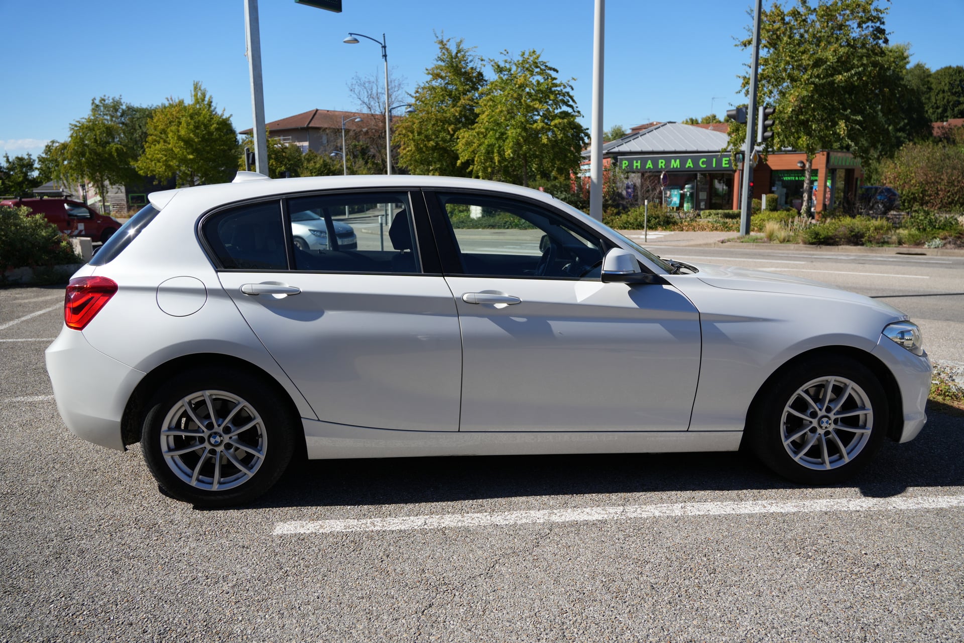 BMW Série 1 (F20) (2) 116D LOUNGE 5P — 10