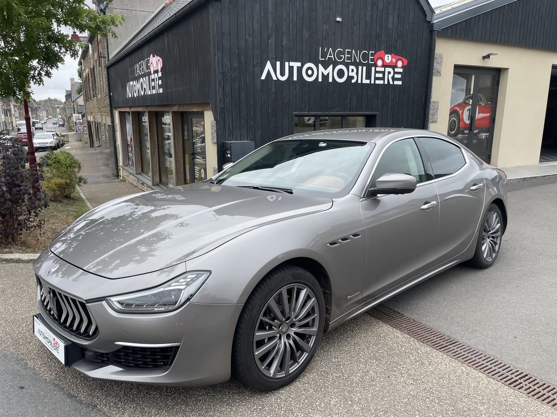 Maserati Ghibli SQ4 GRANLUSSO V6 BI TURBO 430 CH