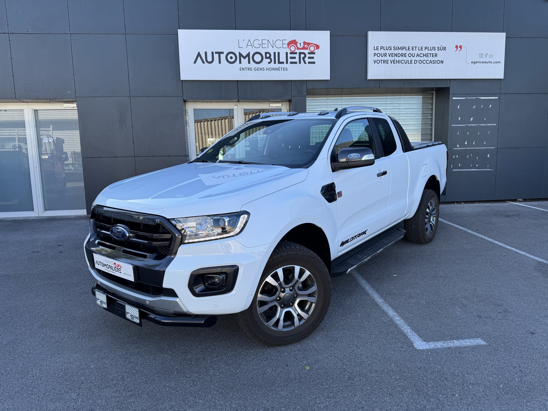 Ford Ranger 2.0l Ecoblue 213ch BVA10 Wildtrack état neuf