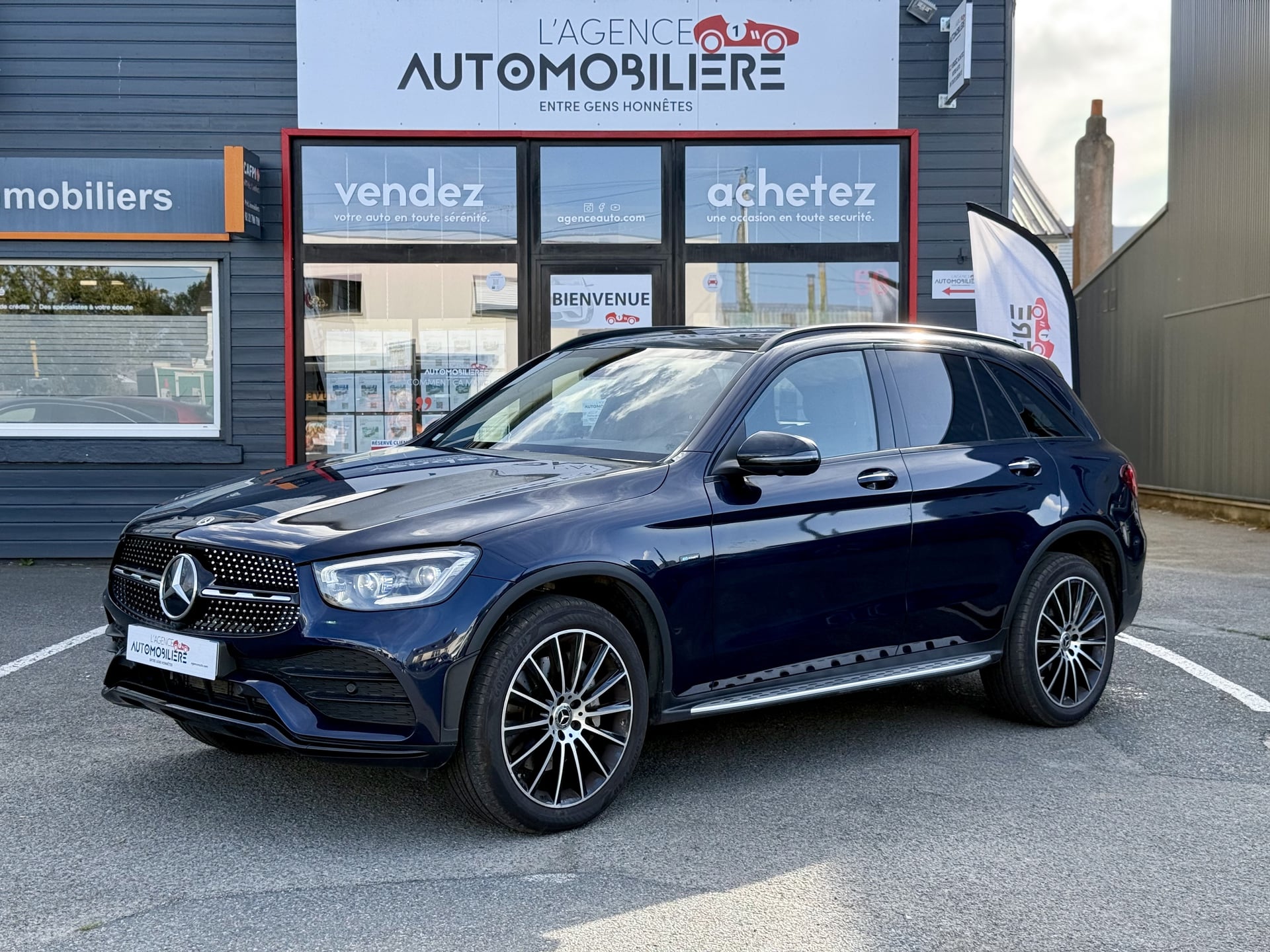 Mercedes-Benz GLC 2.0 300 DE 313H 194 CH EQ POWER HYBRID 4MATIC 9G-TRONIC AMG LINE