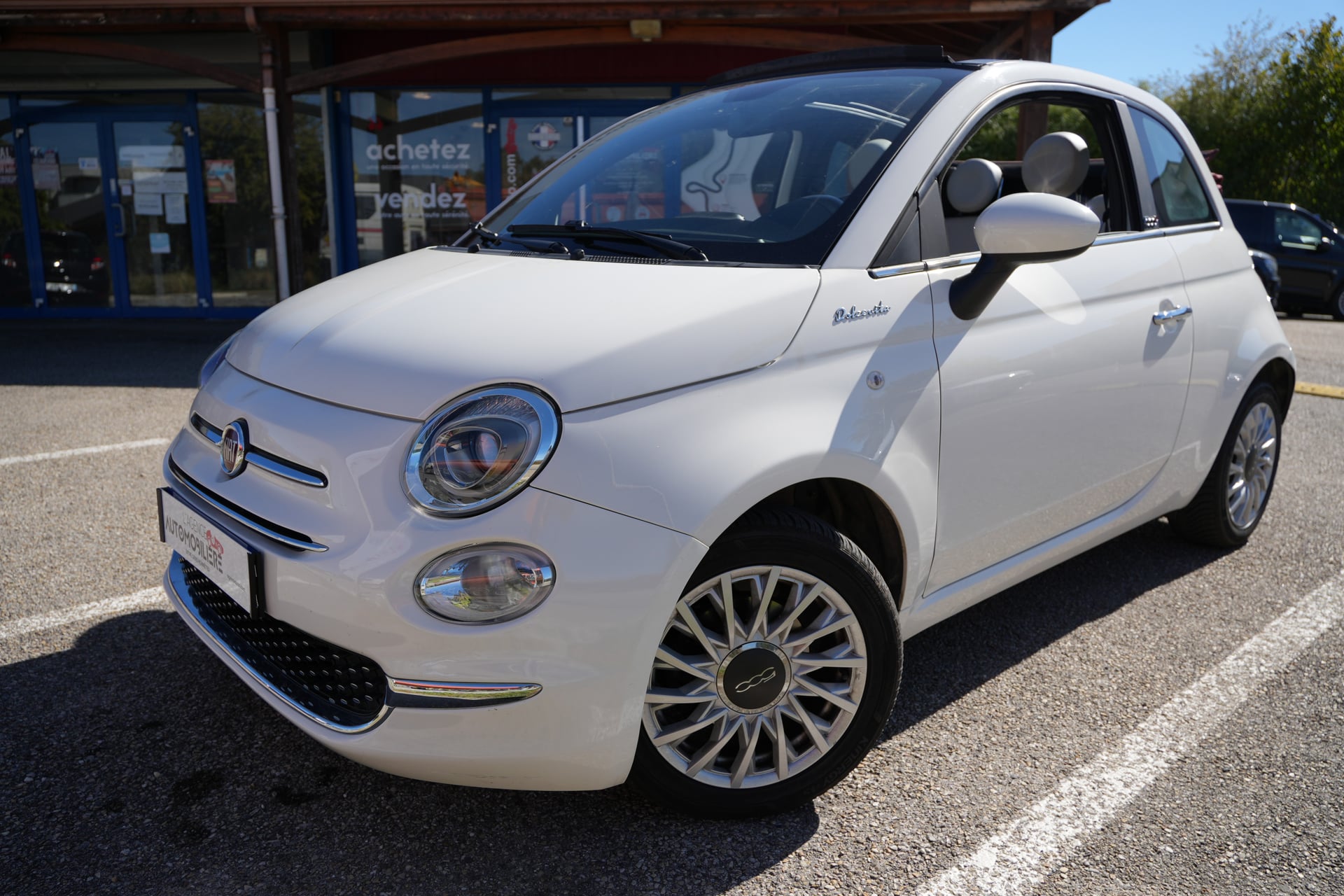Fiat 500 II (2) C 1.0 70 HYBRIDE BSG DOLCEVITA — 2