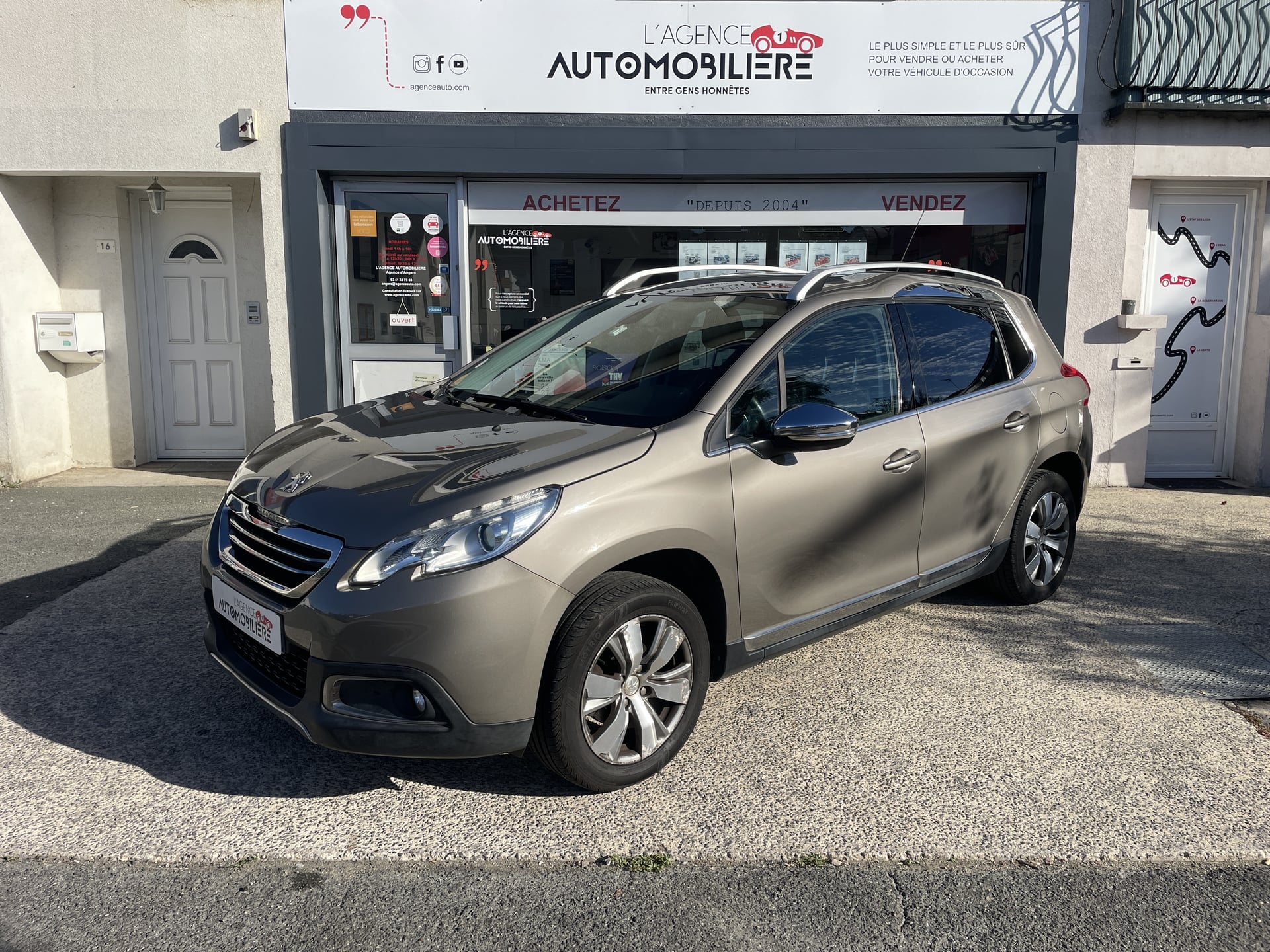 Peugeot 2008 1.6 HDi BMP6 92 cv Boîte auto Active - Attelage Distribution à jour 2ème main