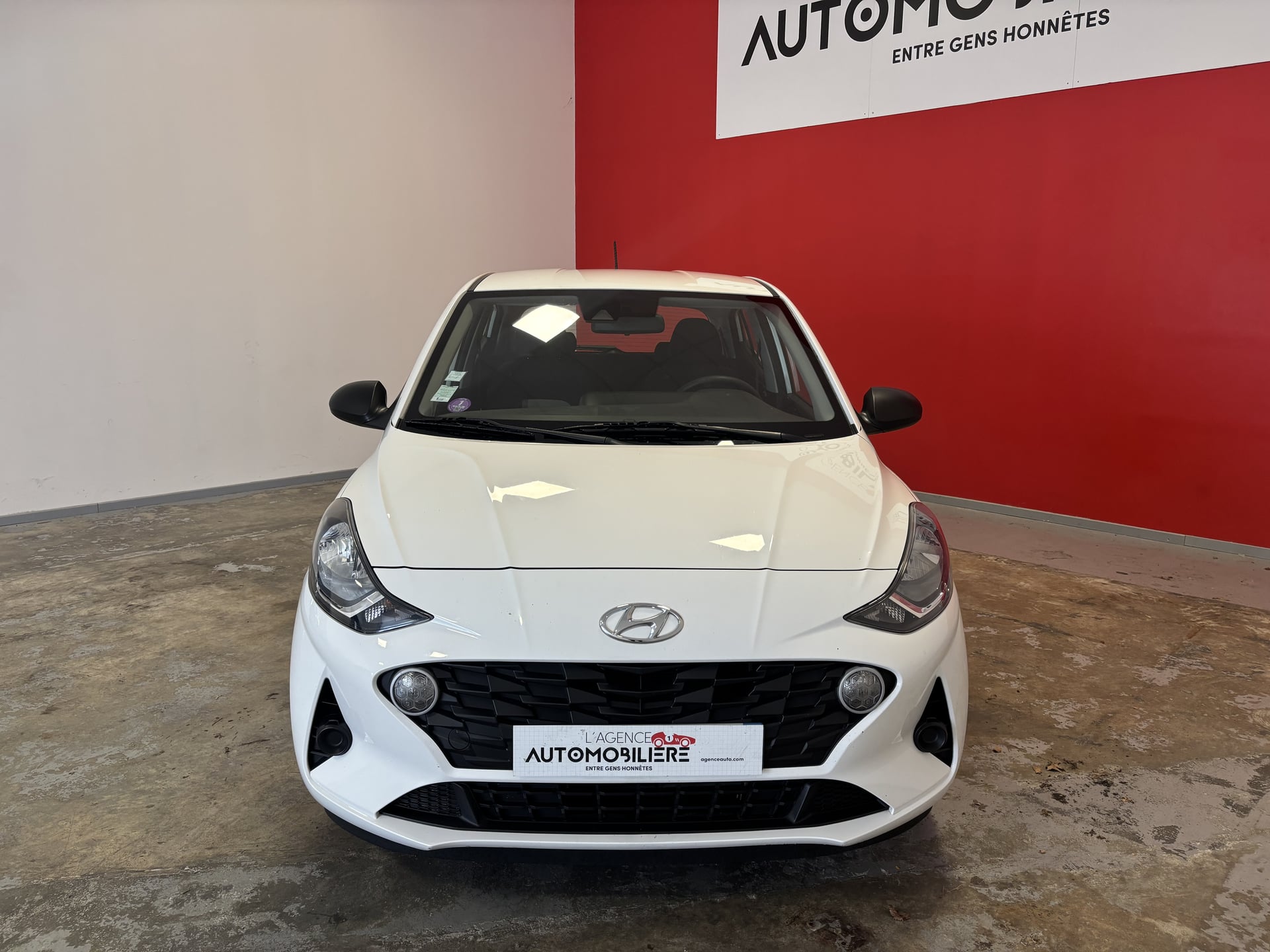 Hyundai I10 I10 1.0 66 STOP AND START INITIA + 1° MAIN — 2