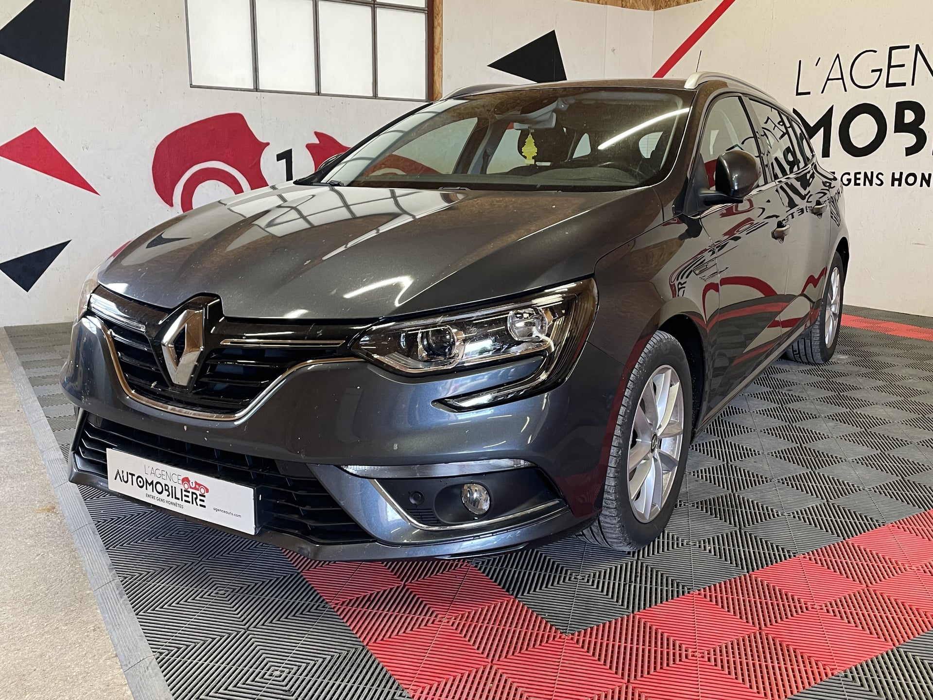 Renault Megane Estate 1.5 dCi 110 cv — 2