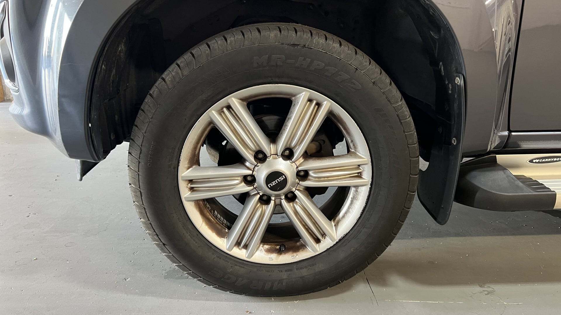 Isuzu D-Max 1.9 Ddi 164ch Crew Solar A/C 4x4 BVA — 35