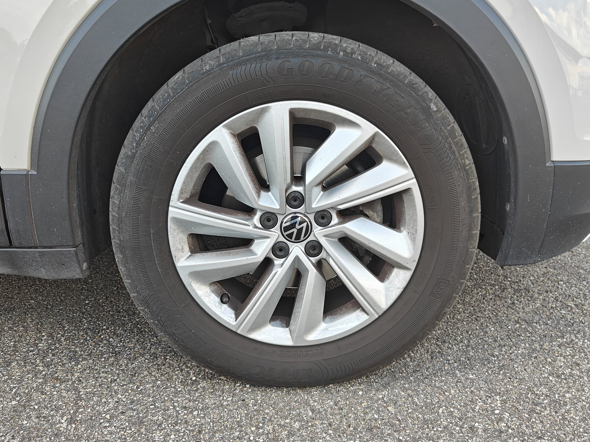 Volkswagen T-Cross 1.0 TSI 110 Start/Stop DSG7 — 40