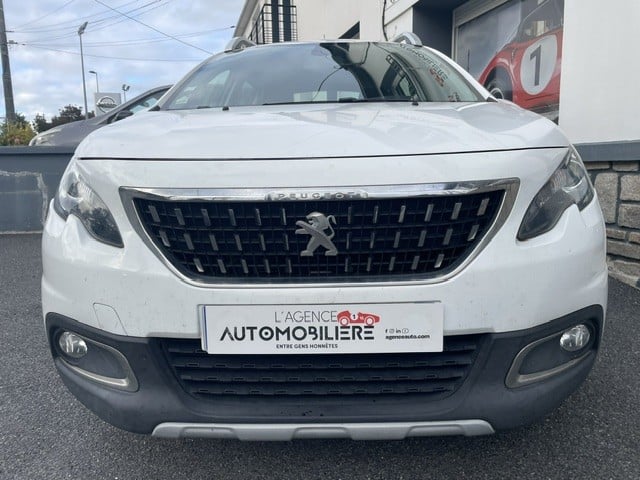 Peugeot 2008 GENERATION-I 1.2 PURETECH 110 ALLURE START STOP — 2