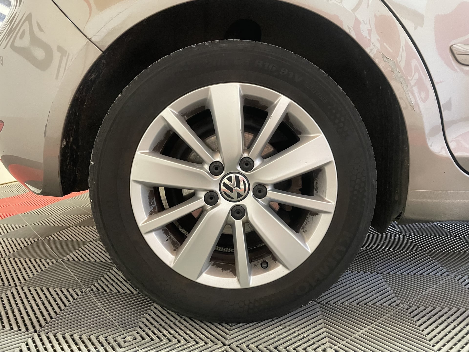 Volkswagen Golf Plus 1.6 TDI BlueMotion 105 cv — 22