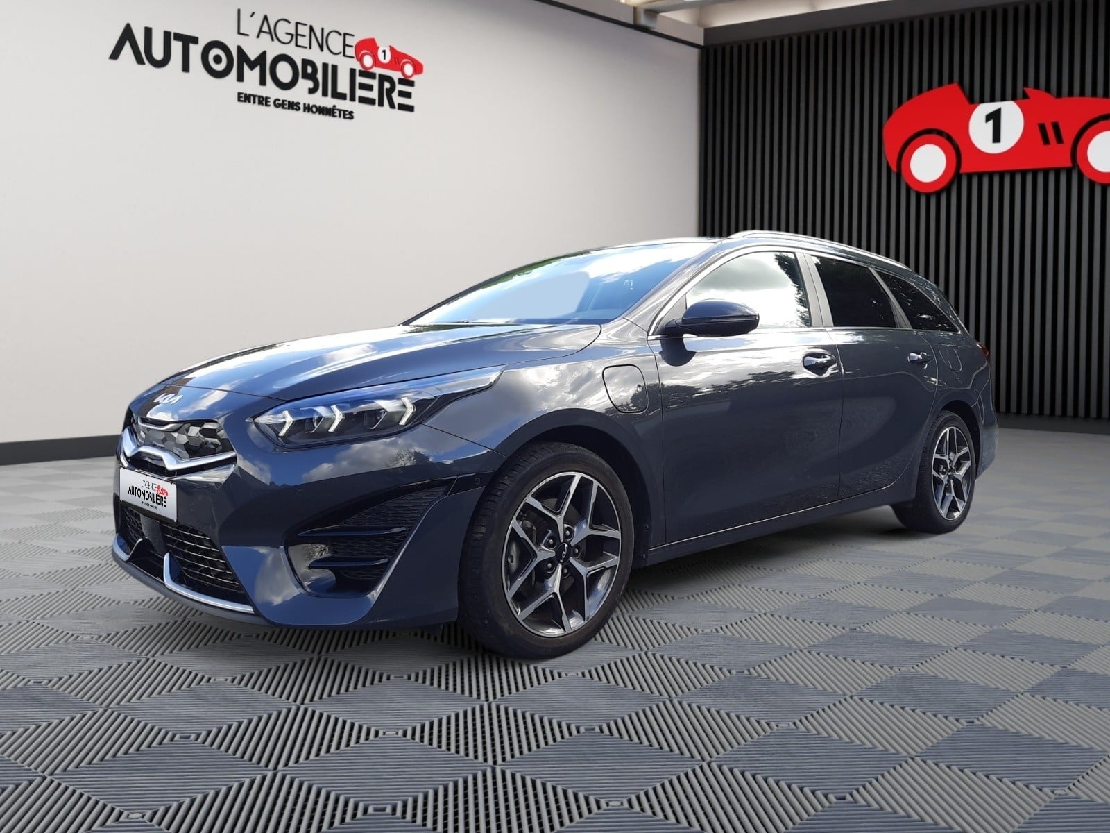 Kia Ceed SW Ceed SW 1.6 GDi PHEV Business Line DCT 105Ch *TVA*/Garantie Kia 7 ans ou 150.000kms