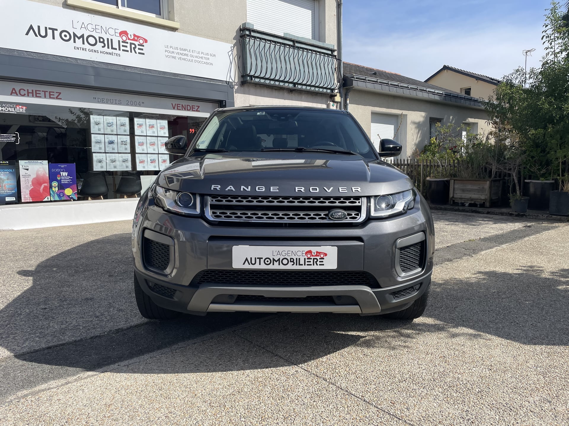 Land Rover Range Rover Evoque 2.0 TD4 150 cv SE 4WD BVA9 Mark IV — 2