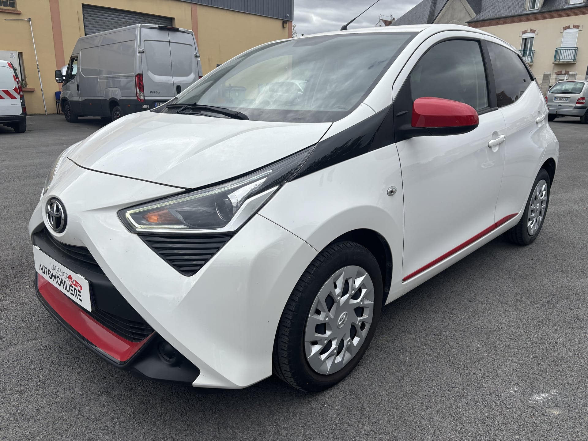 Toyota Aygo MC 1.0 VVT-I Xshift Xlook 72ch - Full Entretien - Boite Auto