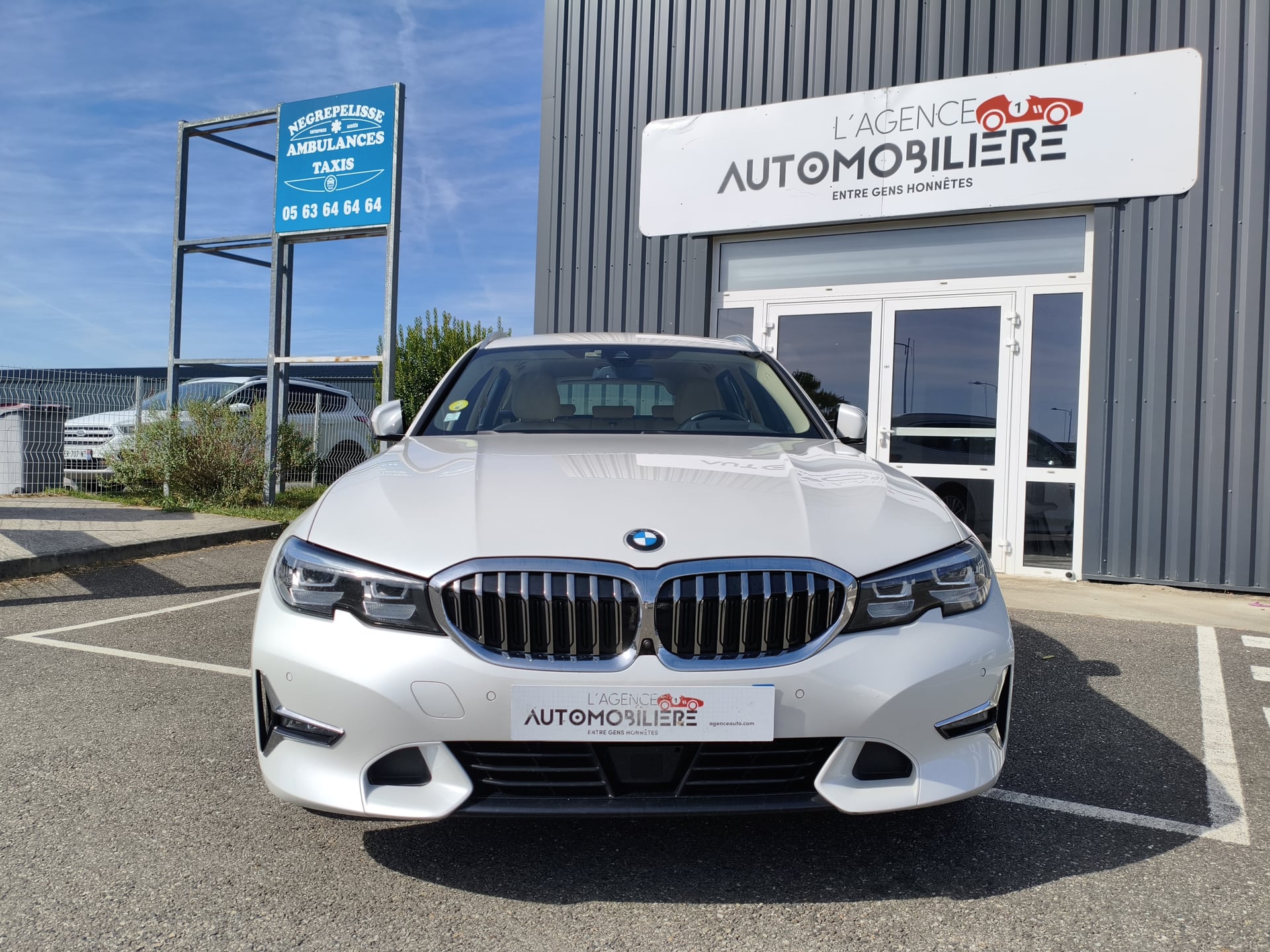 BMW Série 3 TOURING 2.0l 320 D 190ch MHEV HYBRID - LUXURY XDRIVE BVA - historique bmw — 2