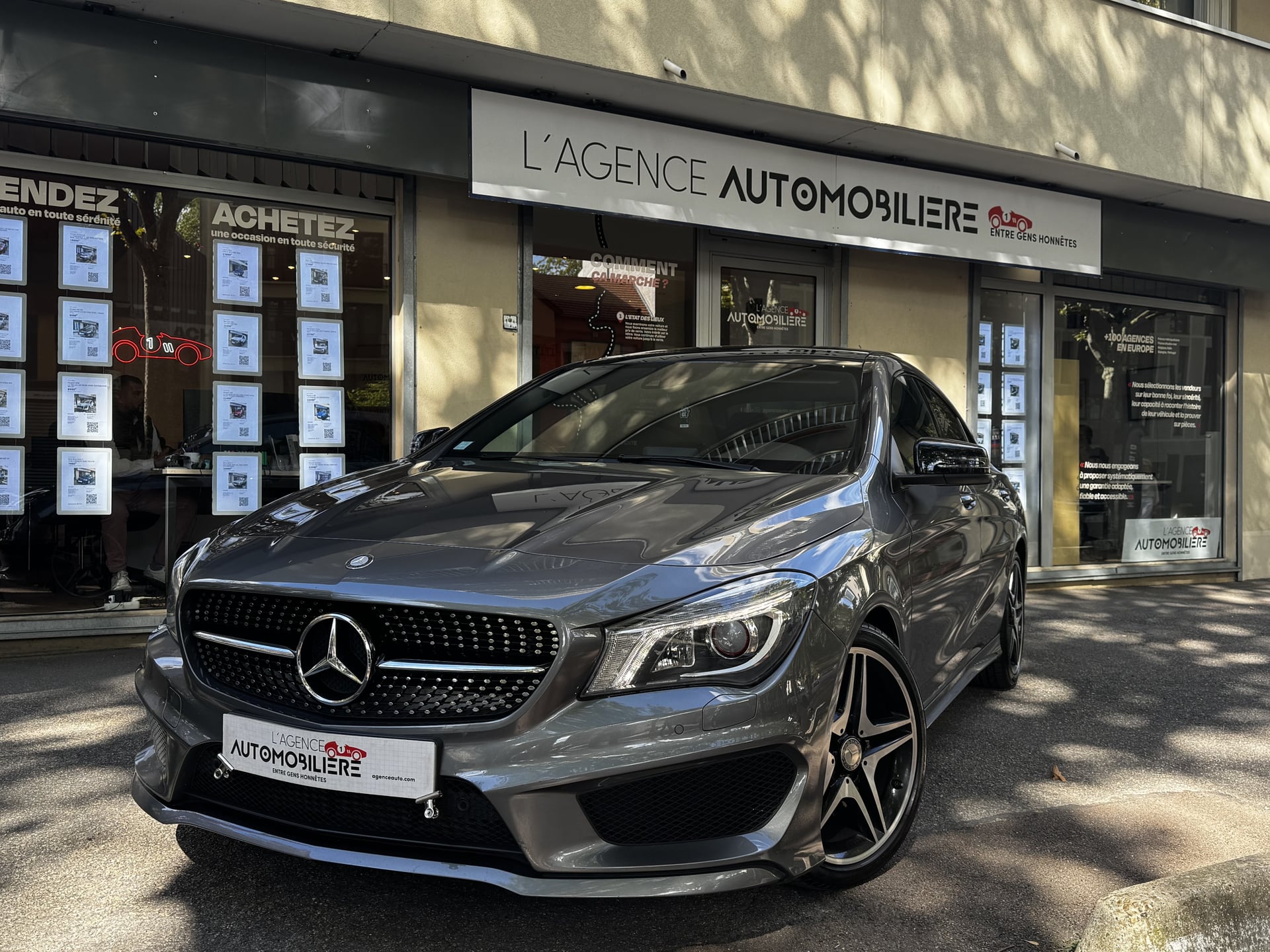 Mercedes-Benz Mercedes Cla 250 FASCINATION 7G-DCT *ENTRETIEN FULL MERCEDES, GARANTIE 6 MOIS*
