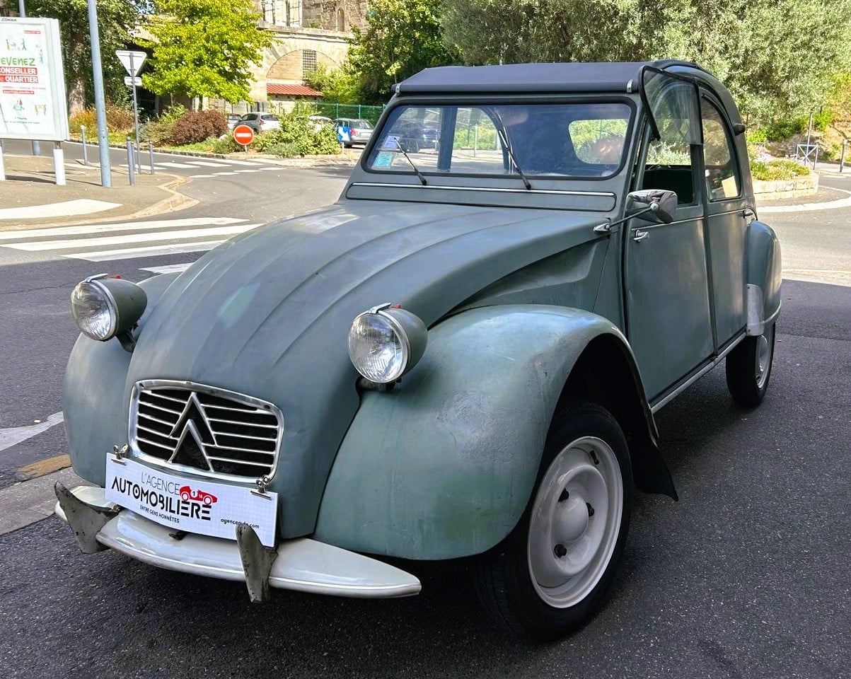 Citroen 2CV TYPE AZ