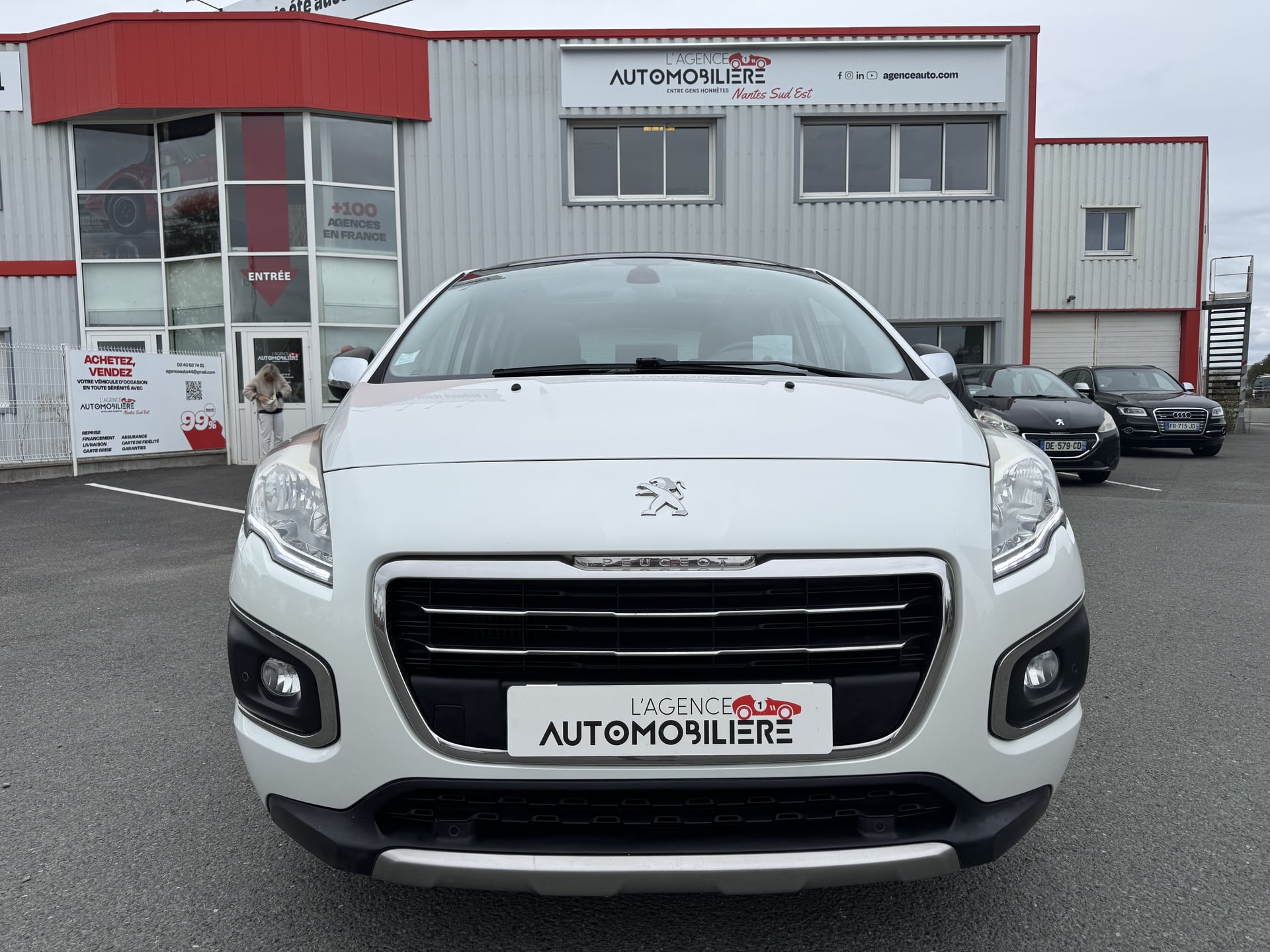 Peugeot 3008 1.6 HDI 115 BVM6 CROSSWAY | CAMERA / ALCANTARA / TOIT PANO | GARANTIE 12 MOIS — 2