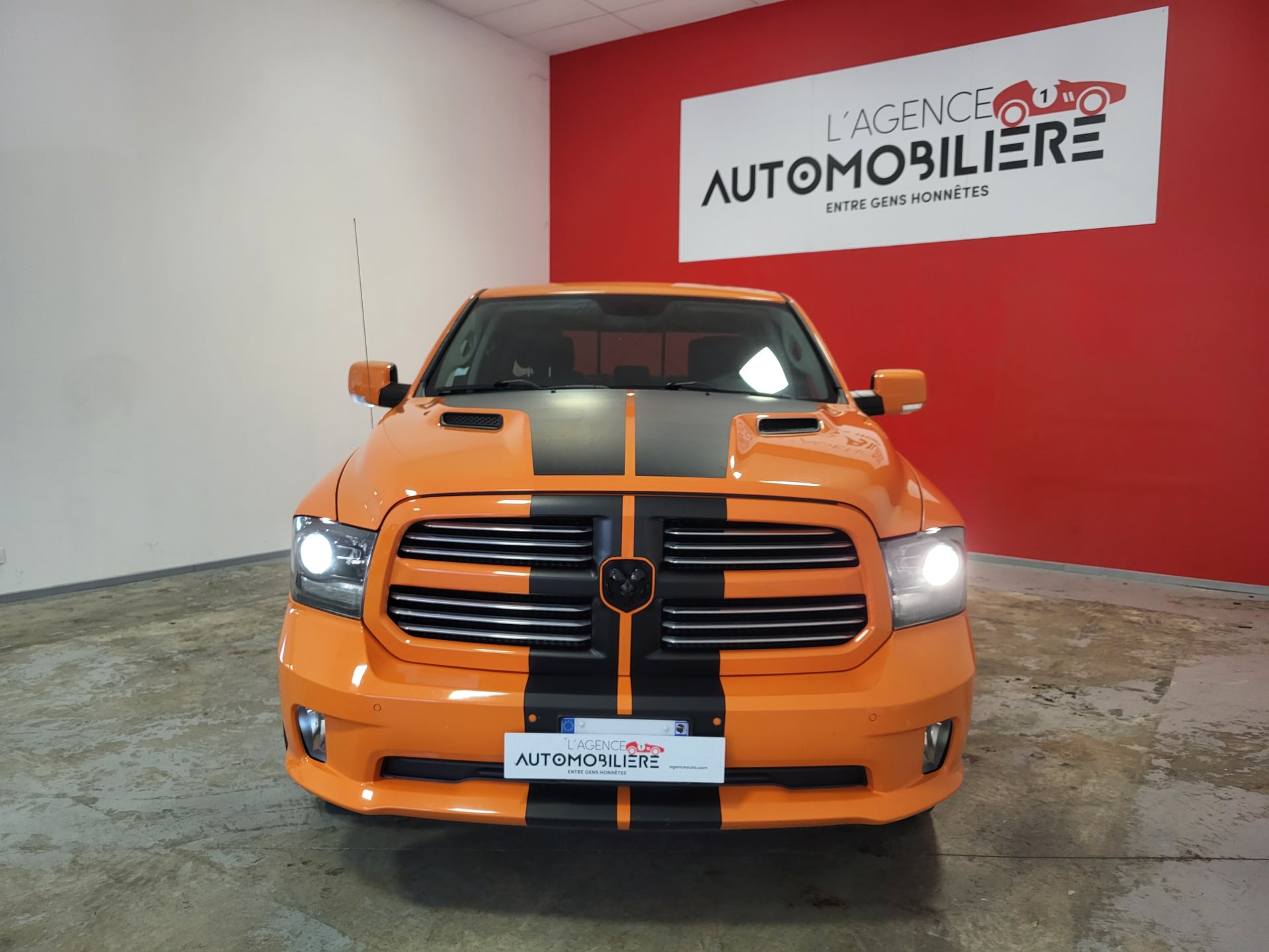 Dodge Ram 5.7 V8 395 ETHANOL + TOIT OUVRANT — 2