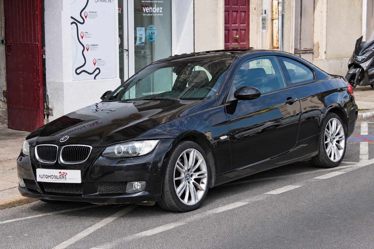 BMW Série 3 COUPE 320D 177CH CONFORT STEPTRONIC ( Toit ouvrant, Radar de recul ... ) — 2