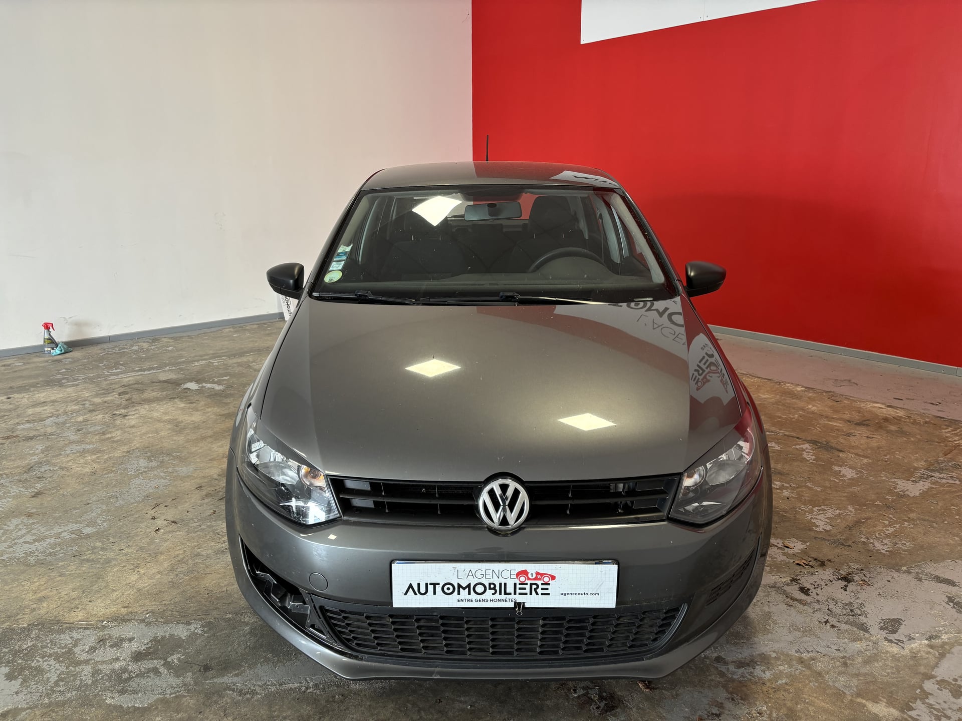 Volkswagen Polo POLO V 1.6 TDI 90 CONFORTLINE — 2